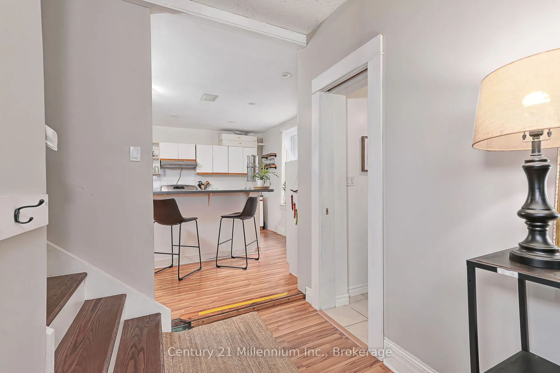 421 Napier Street