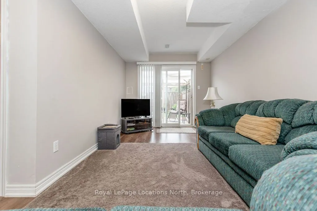 46 ADMIRAL Road