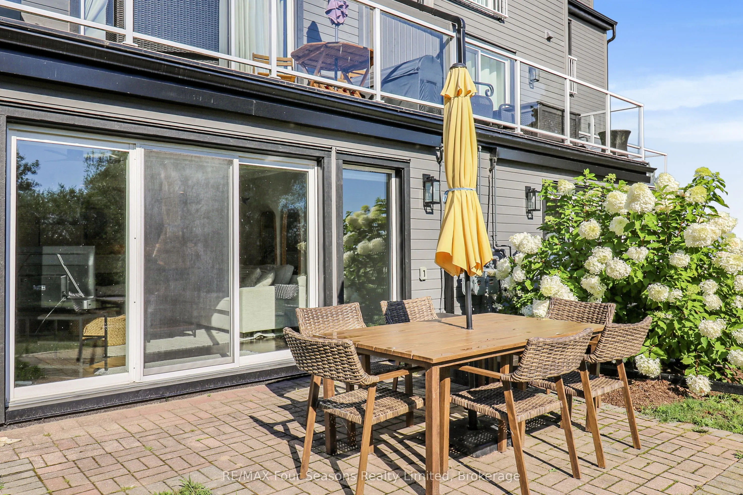 44 Trott Boulevard, #13