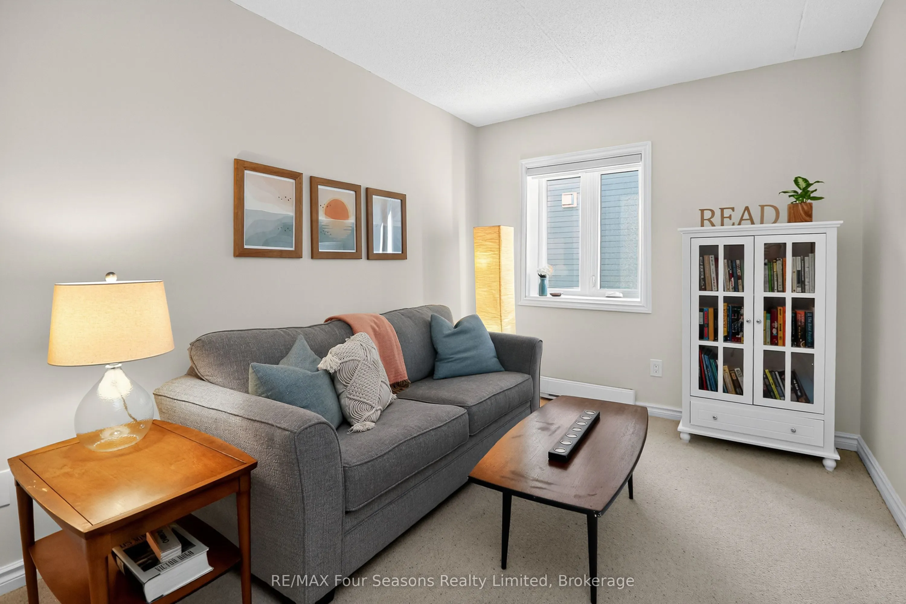 44 Trott Boulevard, #13