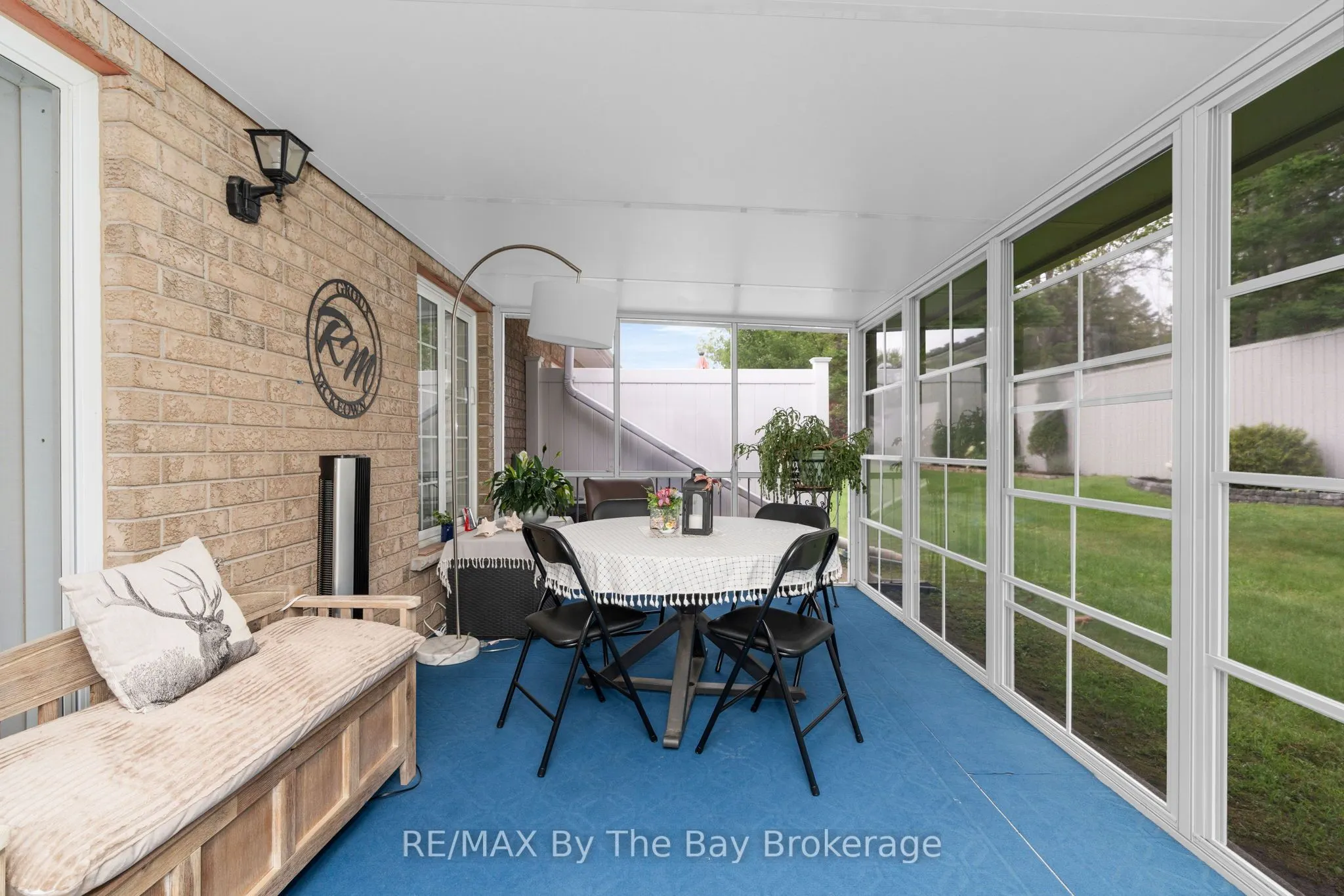 29 MEADOW Lane