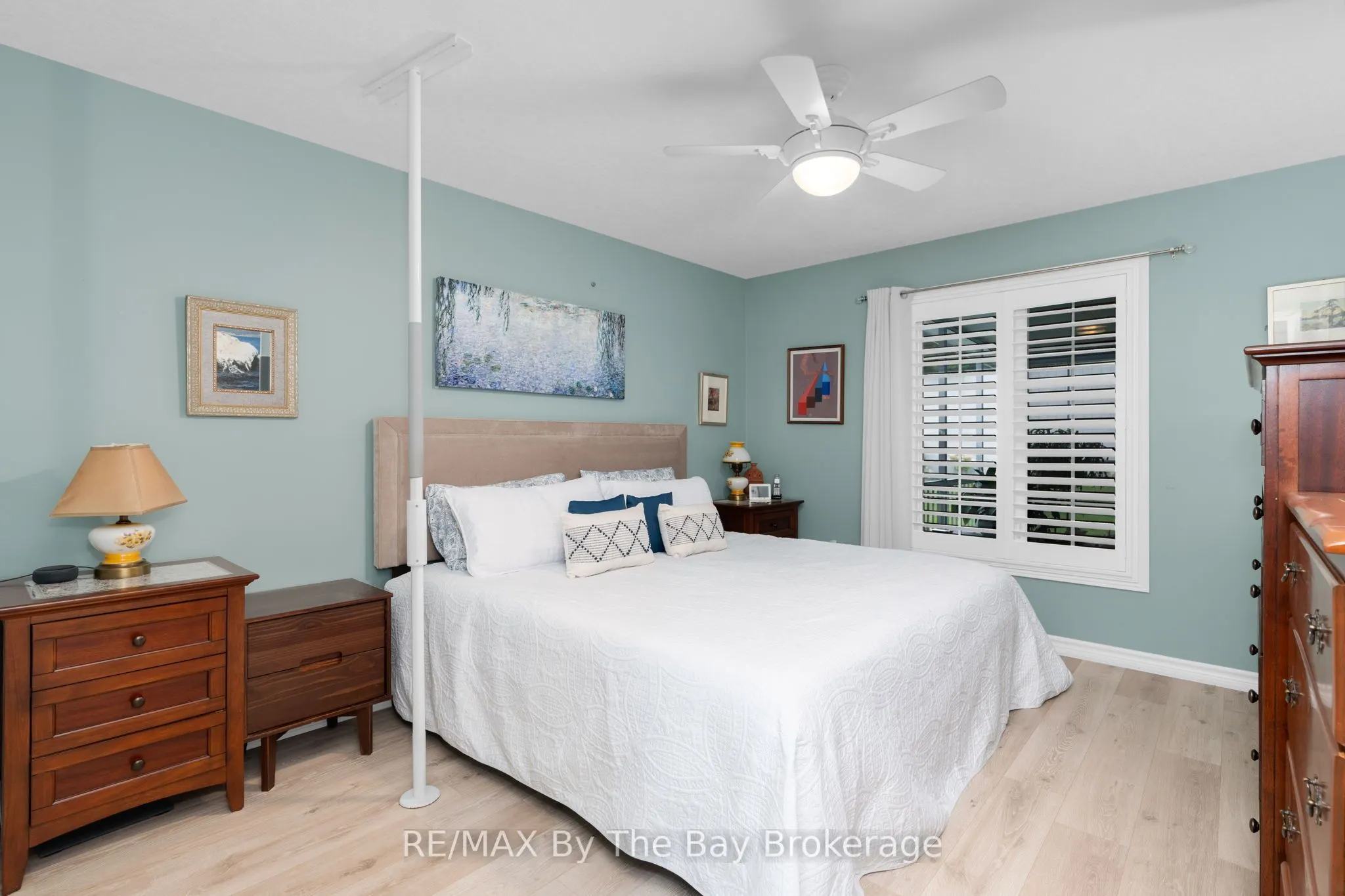 29 MEADOW Lane