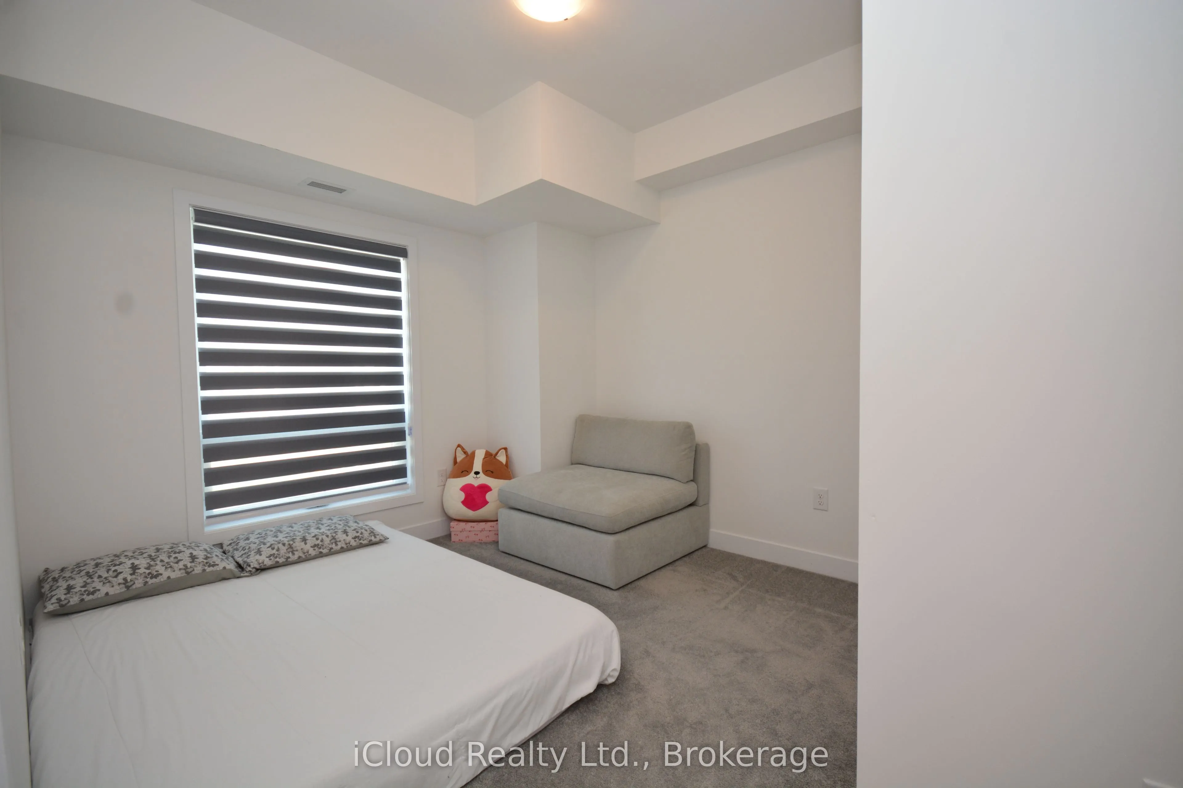 8 Culinary Lane, #411
