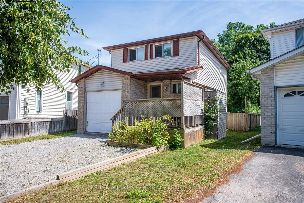 49 Laurie Crescent