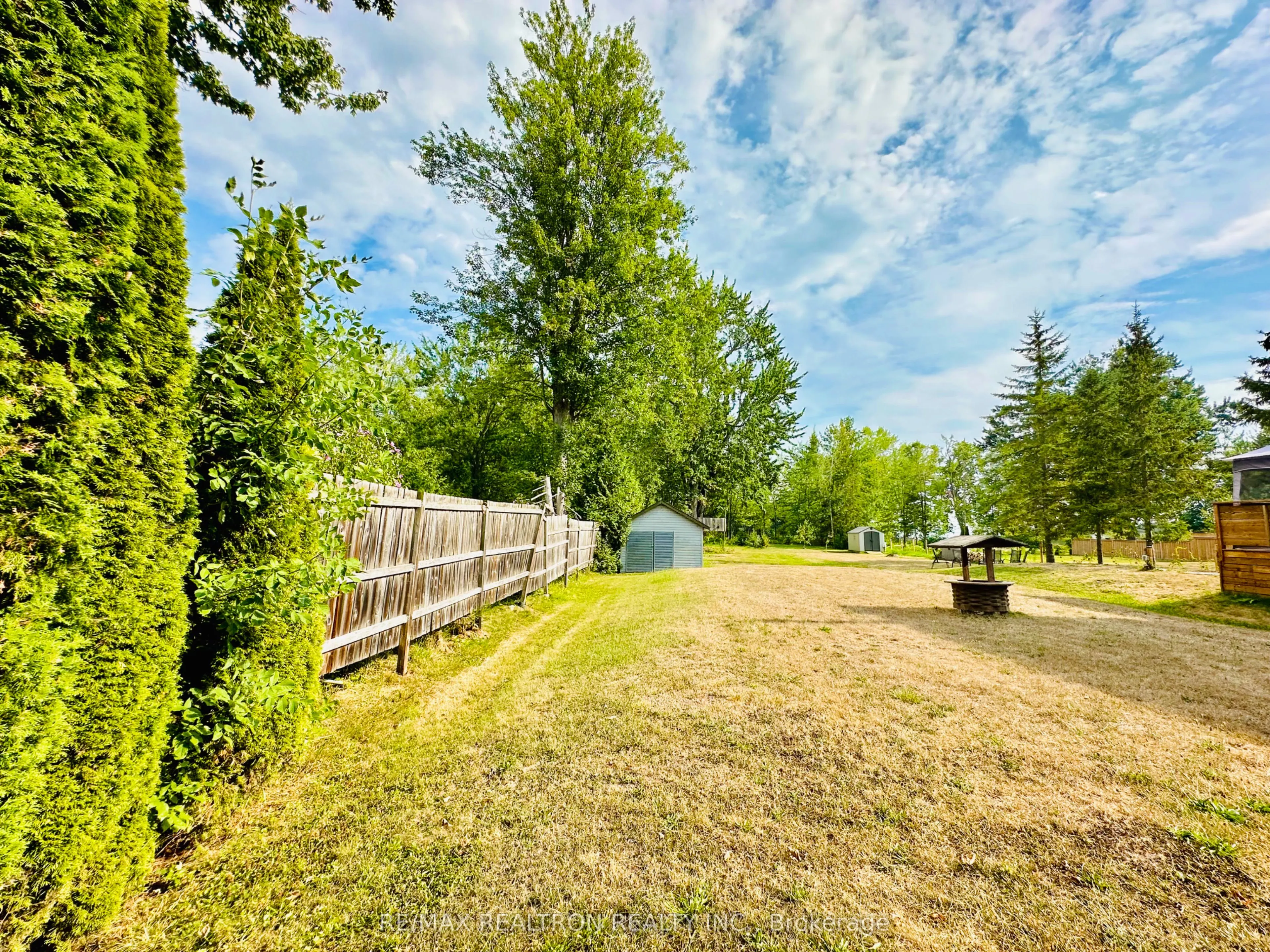 2763 Maple Trail