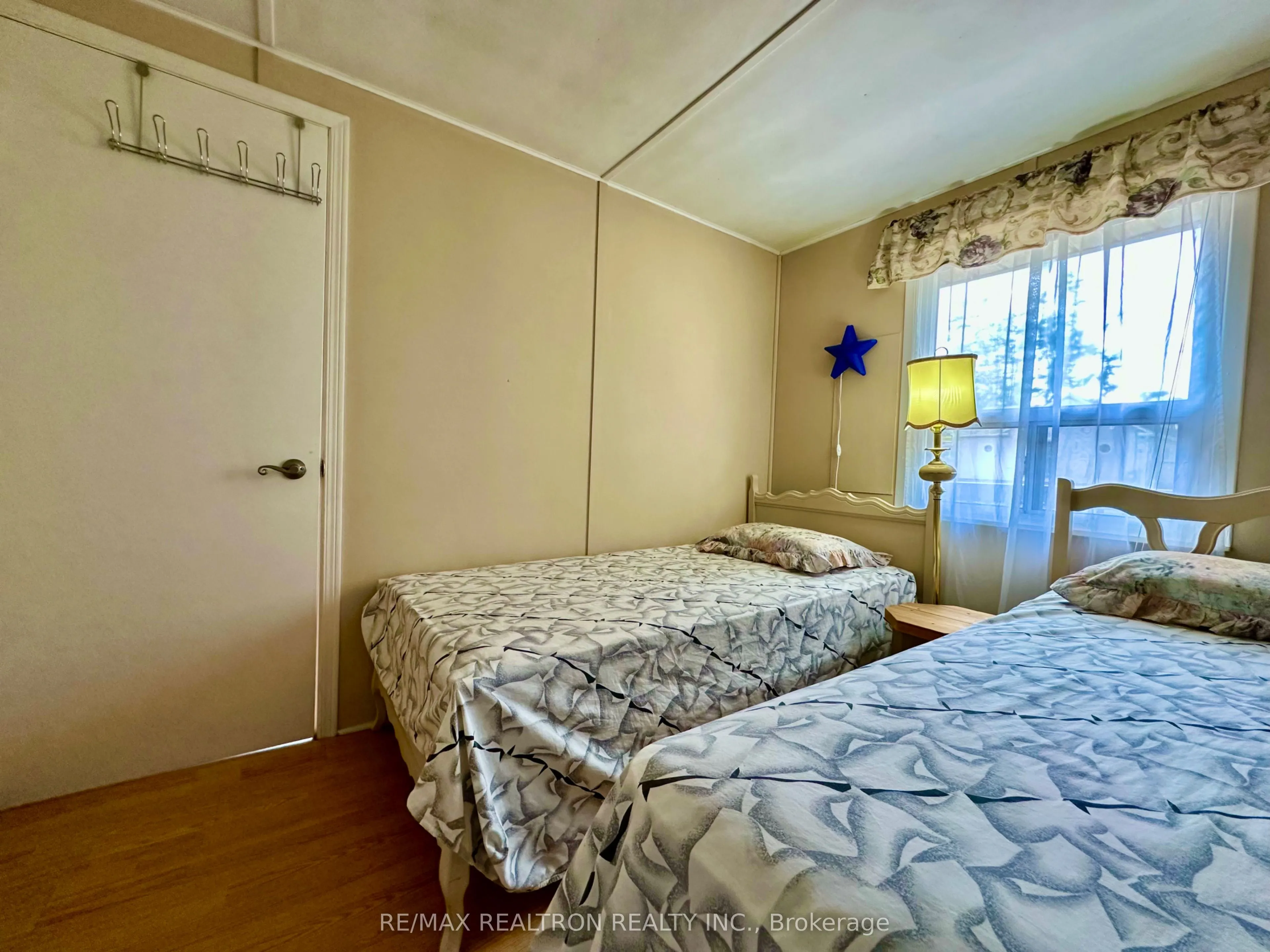 2763 Maple Trail