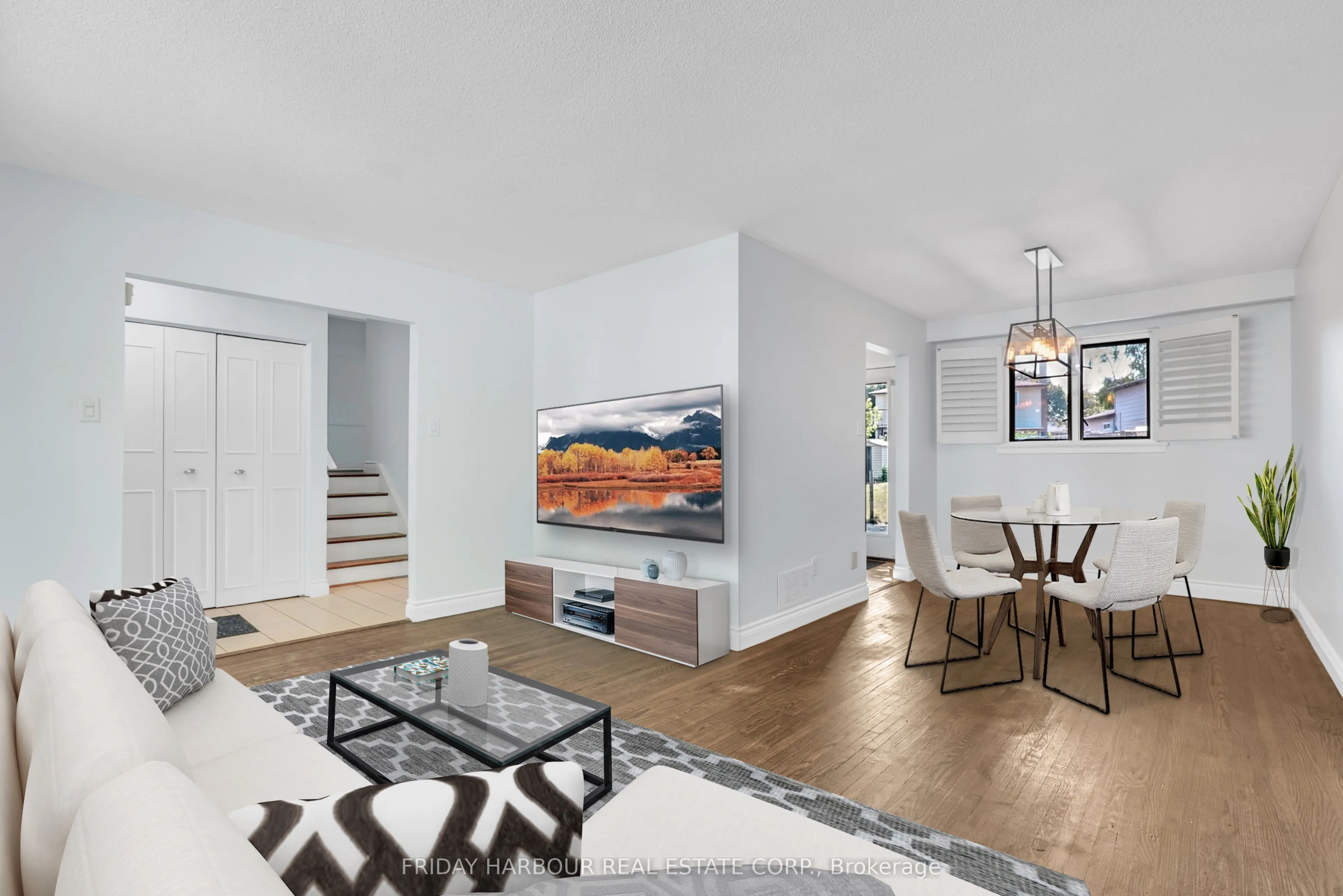 9 MEADOWLAND Avenue