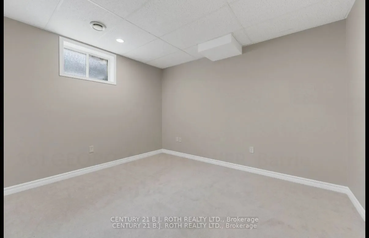 361 GEORGIAN Drive, #LOWER