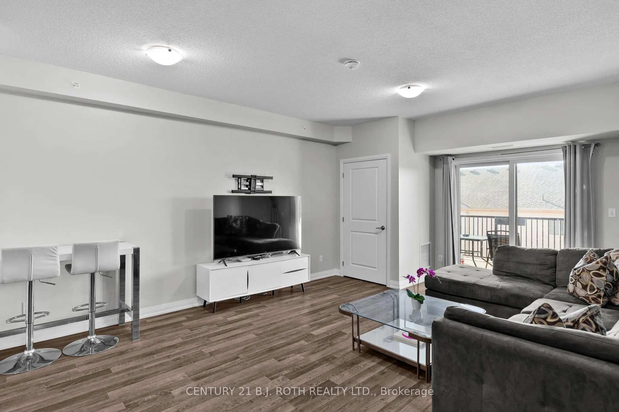 20 Koda Street, #204