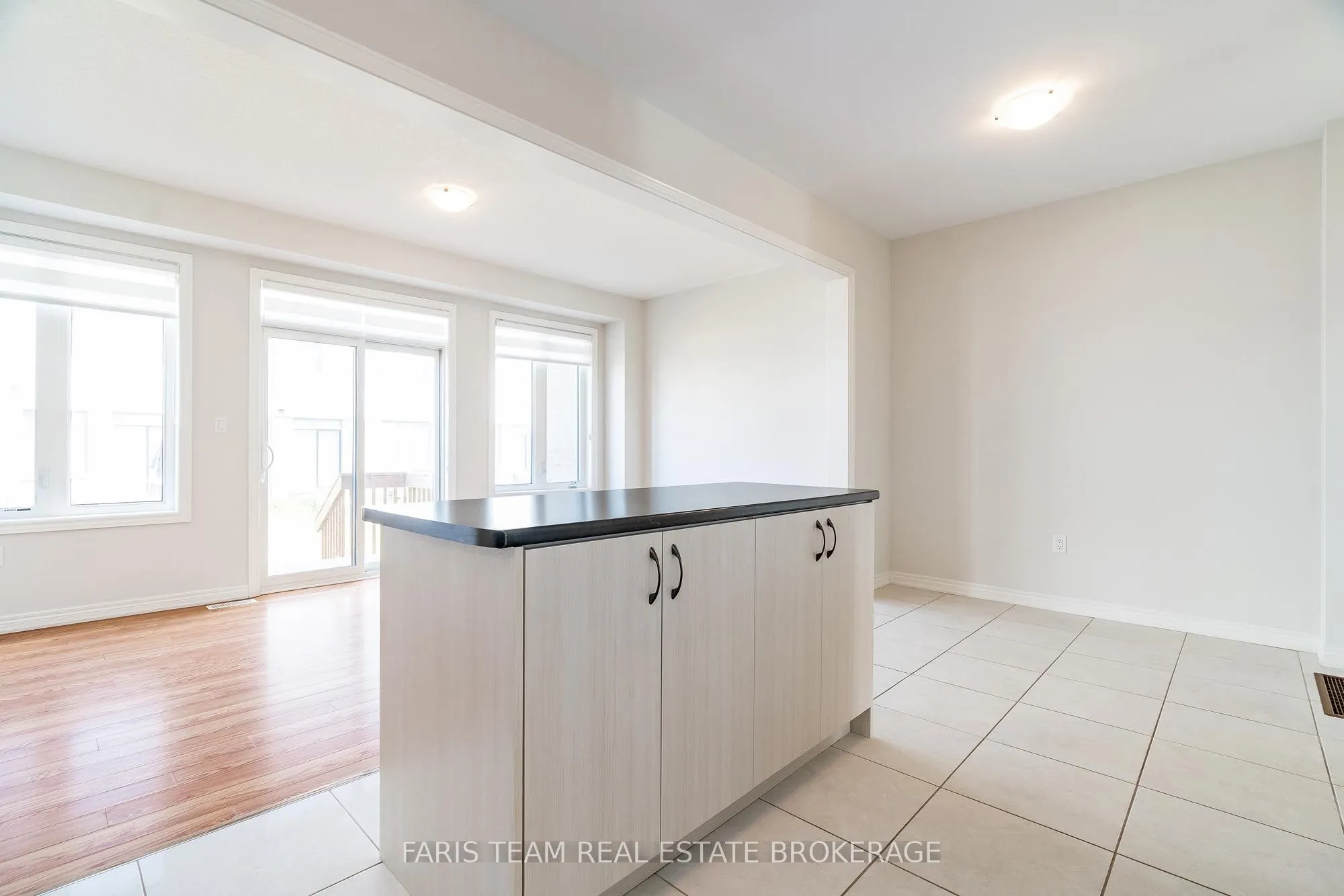 76 Valleybrook Road
