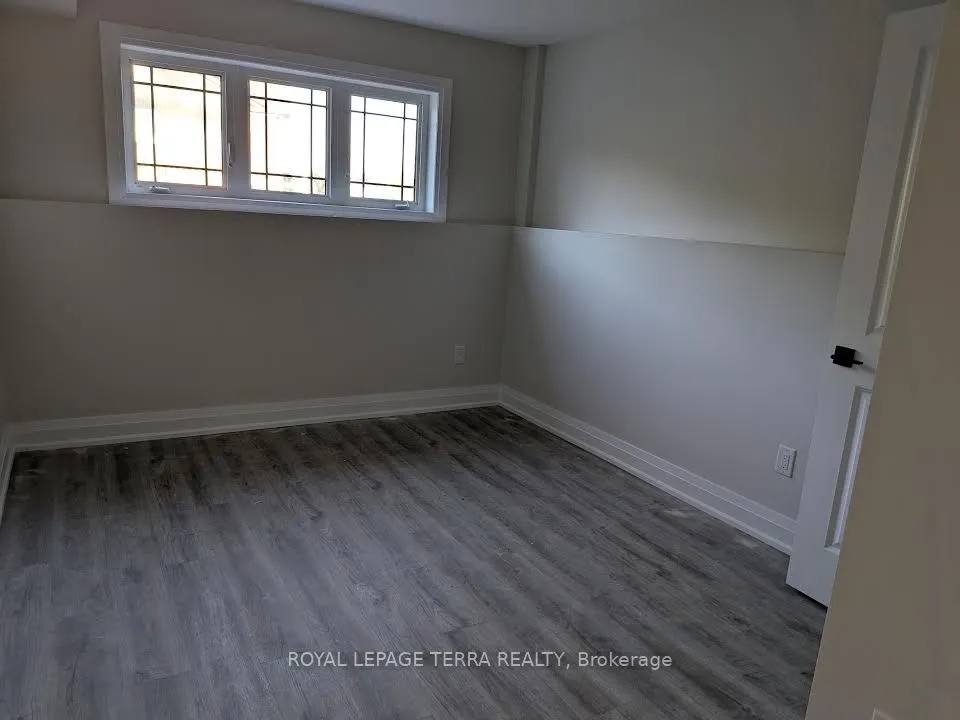 4 JOANNE Crescent S