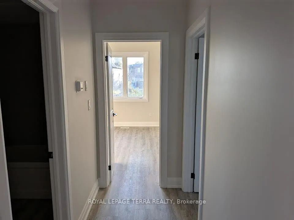 4 JOANNE Crescent S