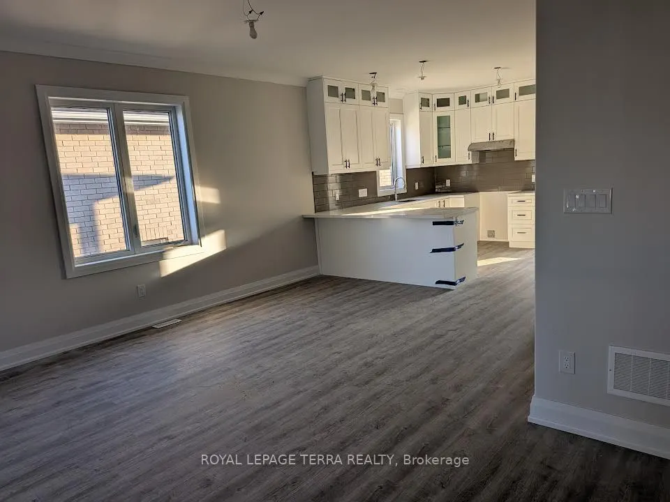 4 JOANNE Crescent S
