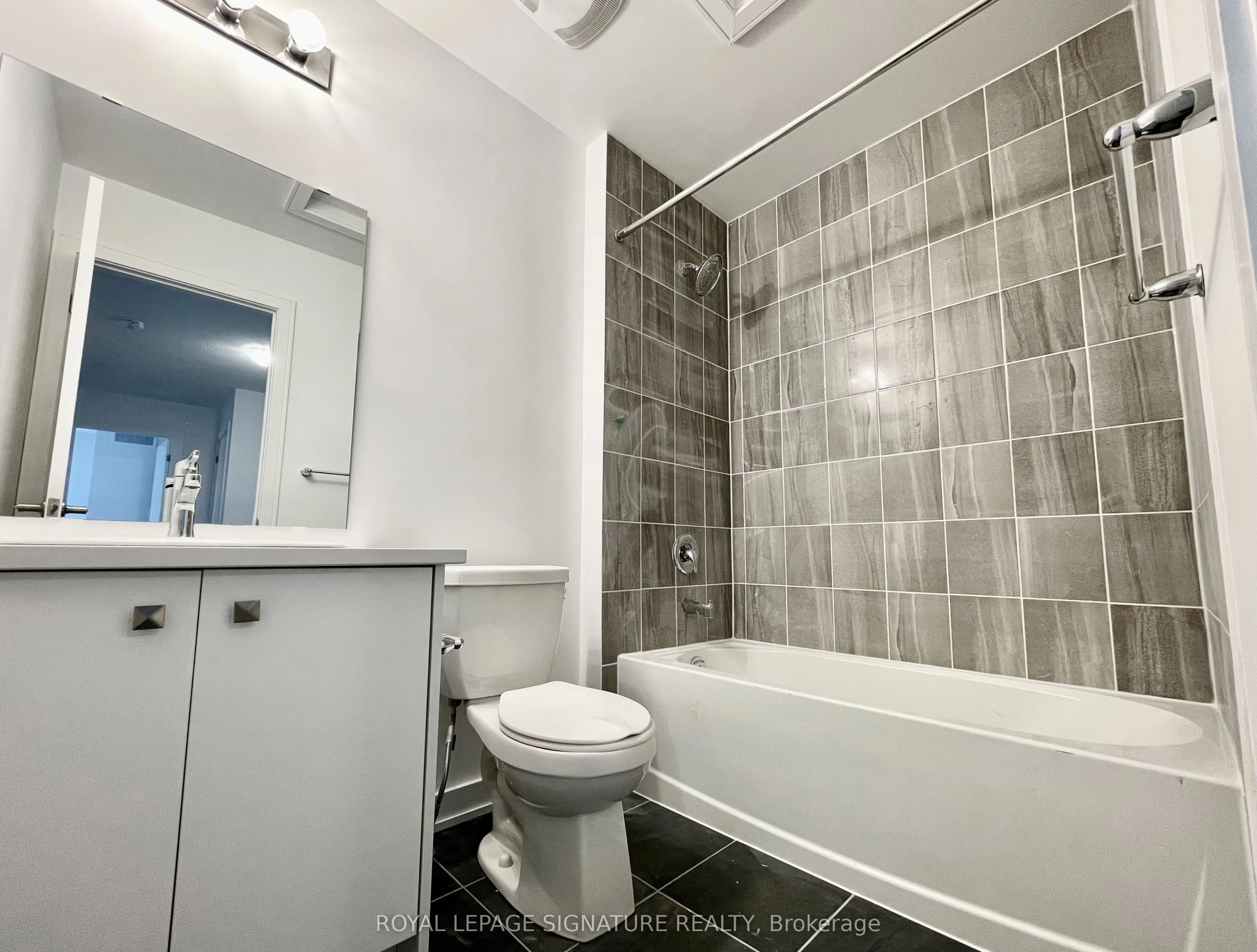 129 Appletree Lane, #3