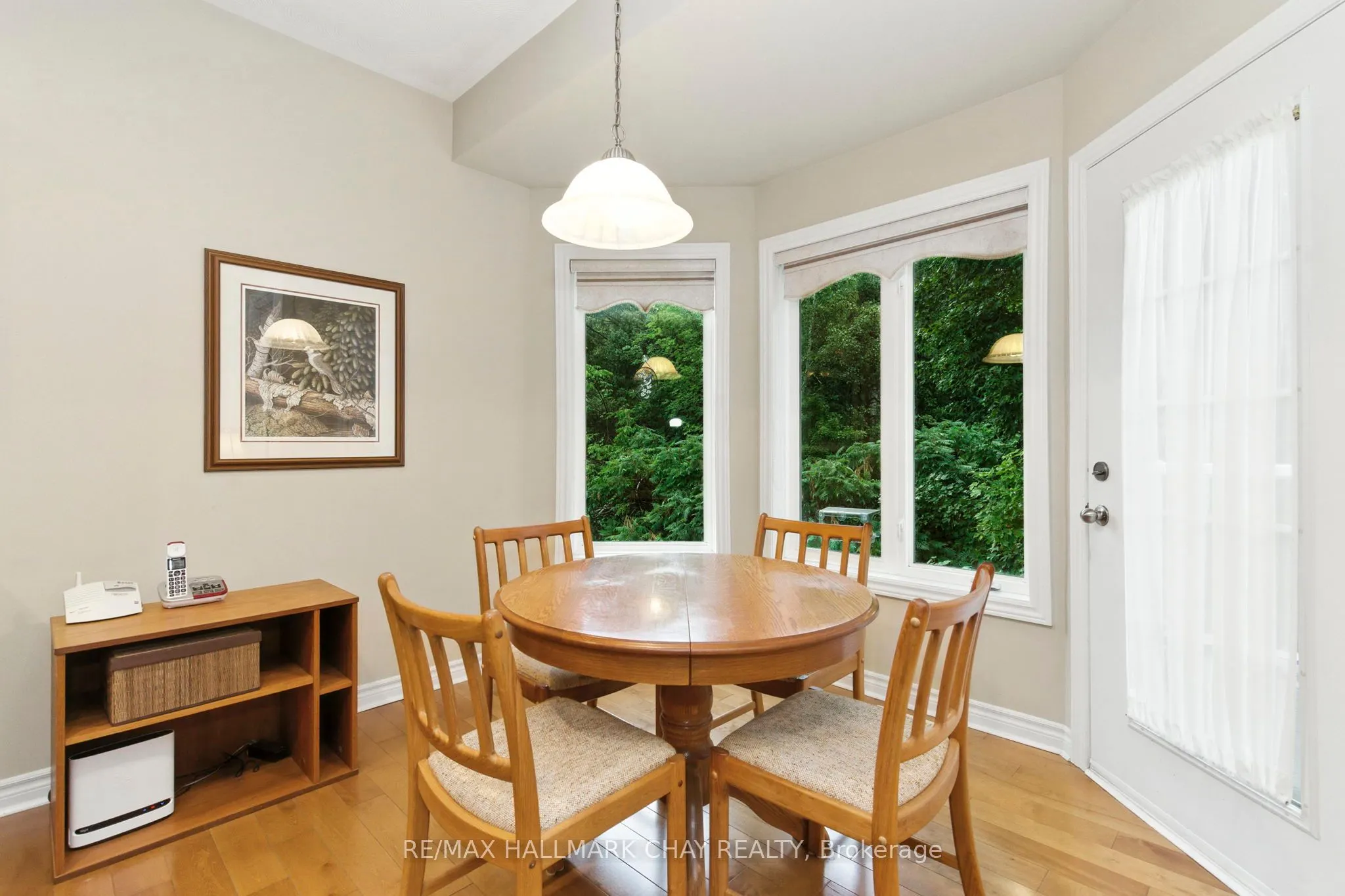 32 Valleycrest Drive