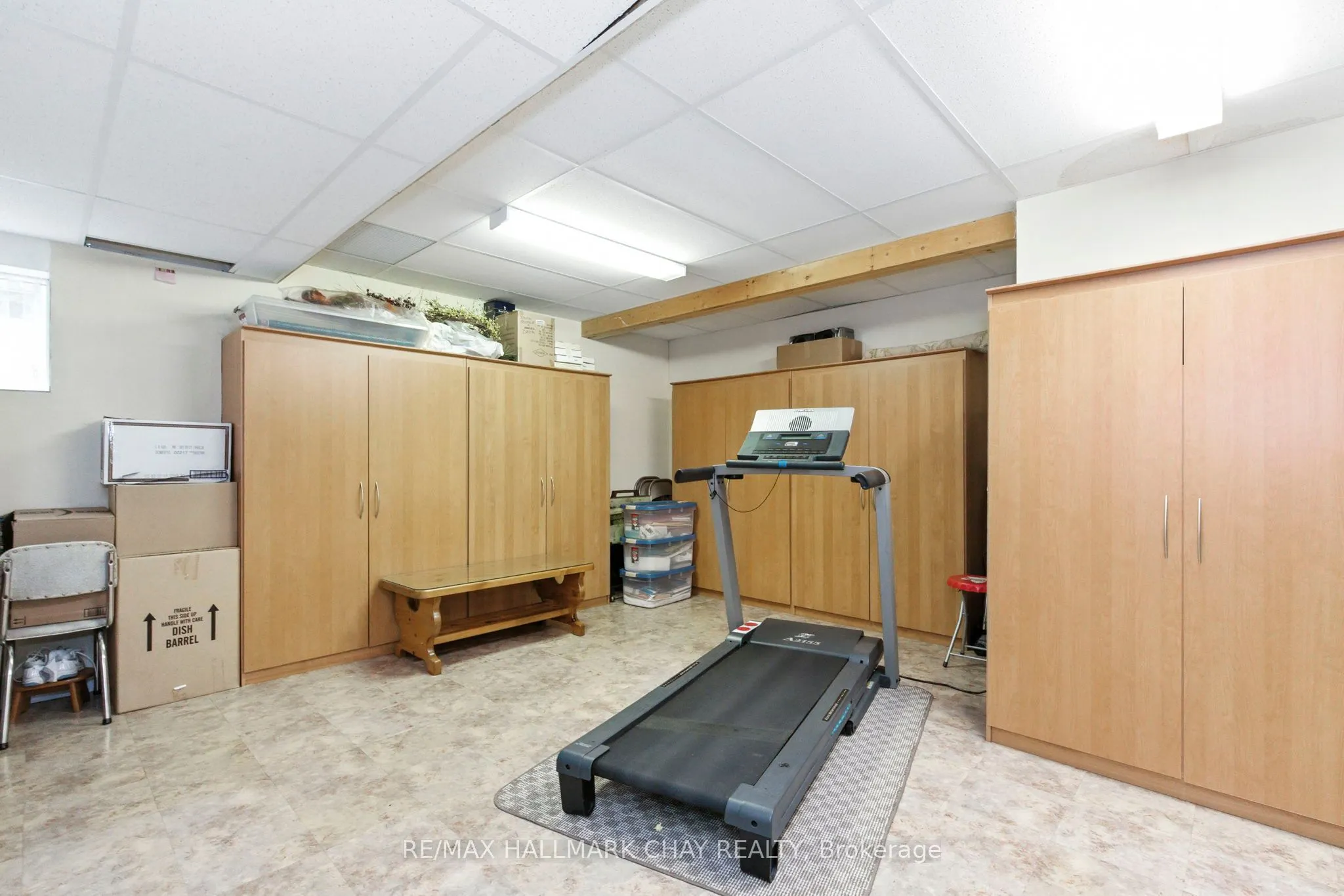 32 Valleycrest Drive