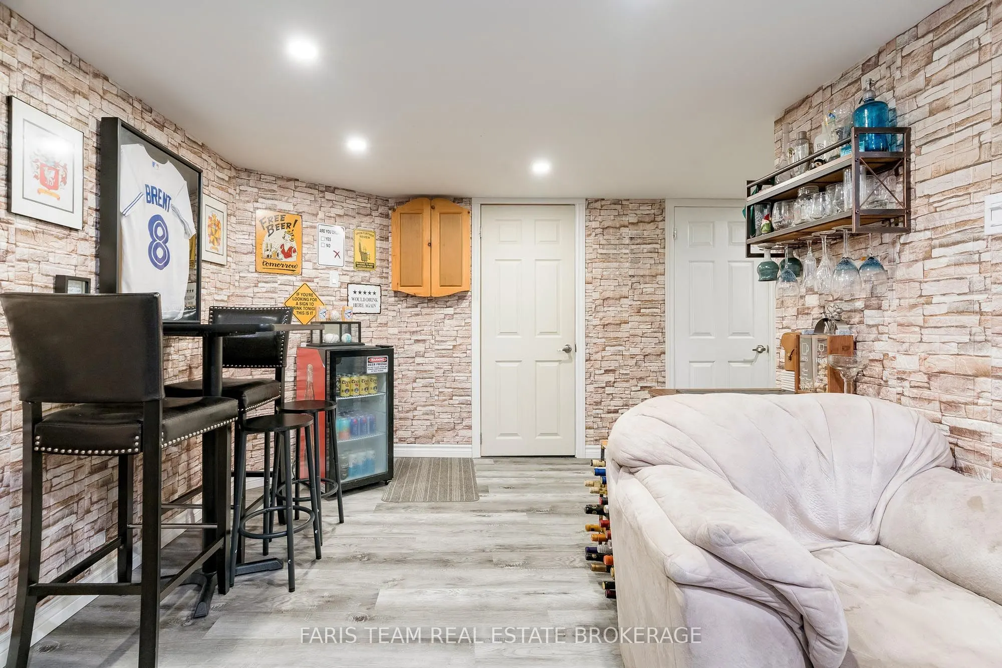 113 Ruffet Drive