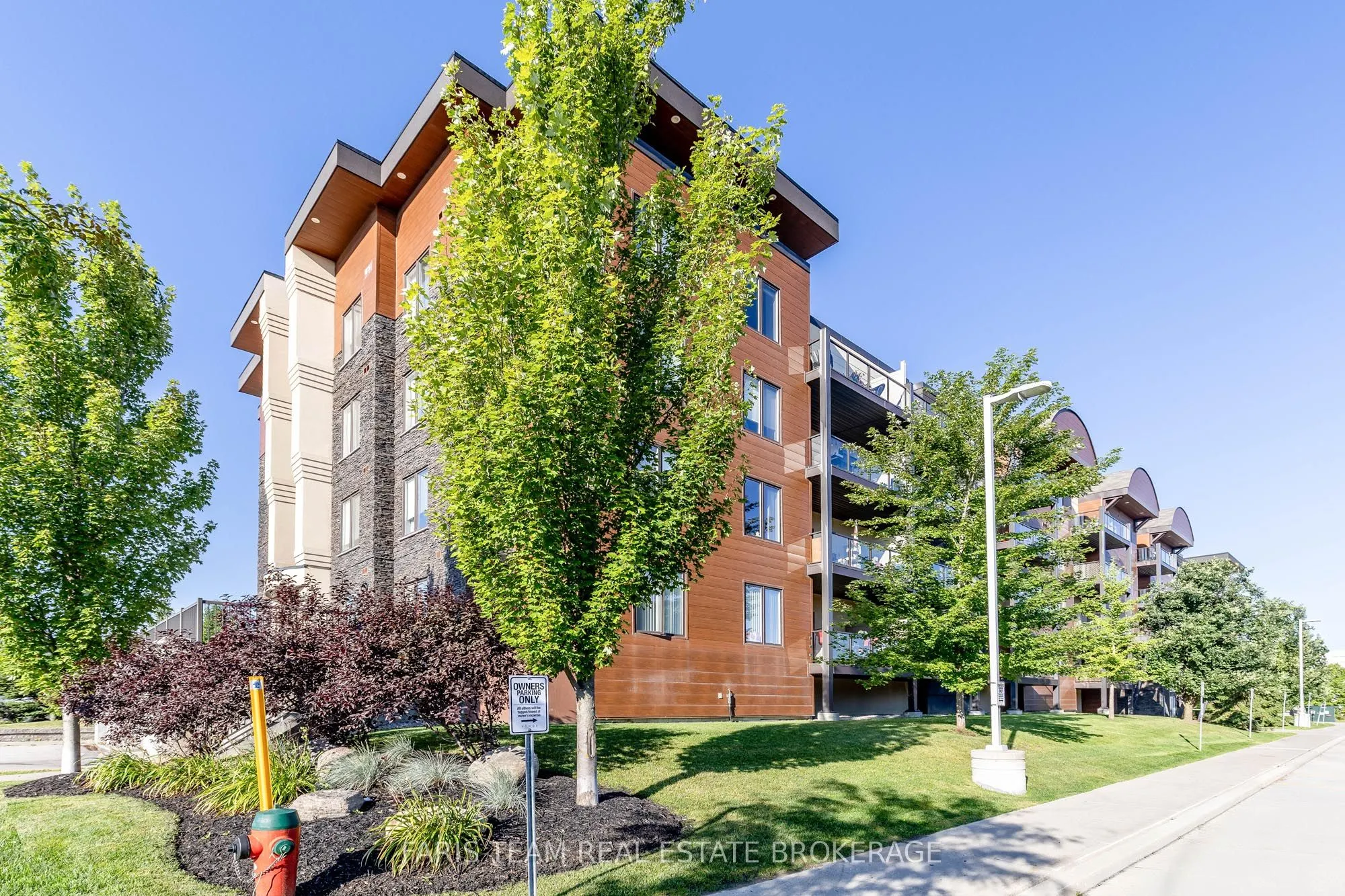 100 Dean Avenue, #211