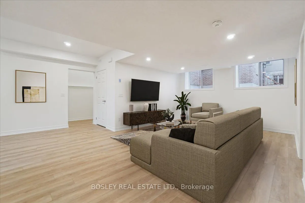 63b Shipley Avenue, #Lower
