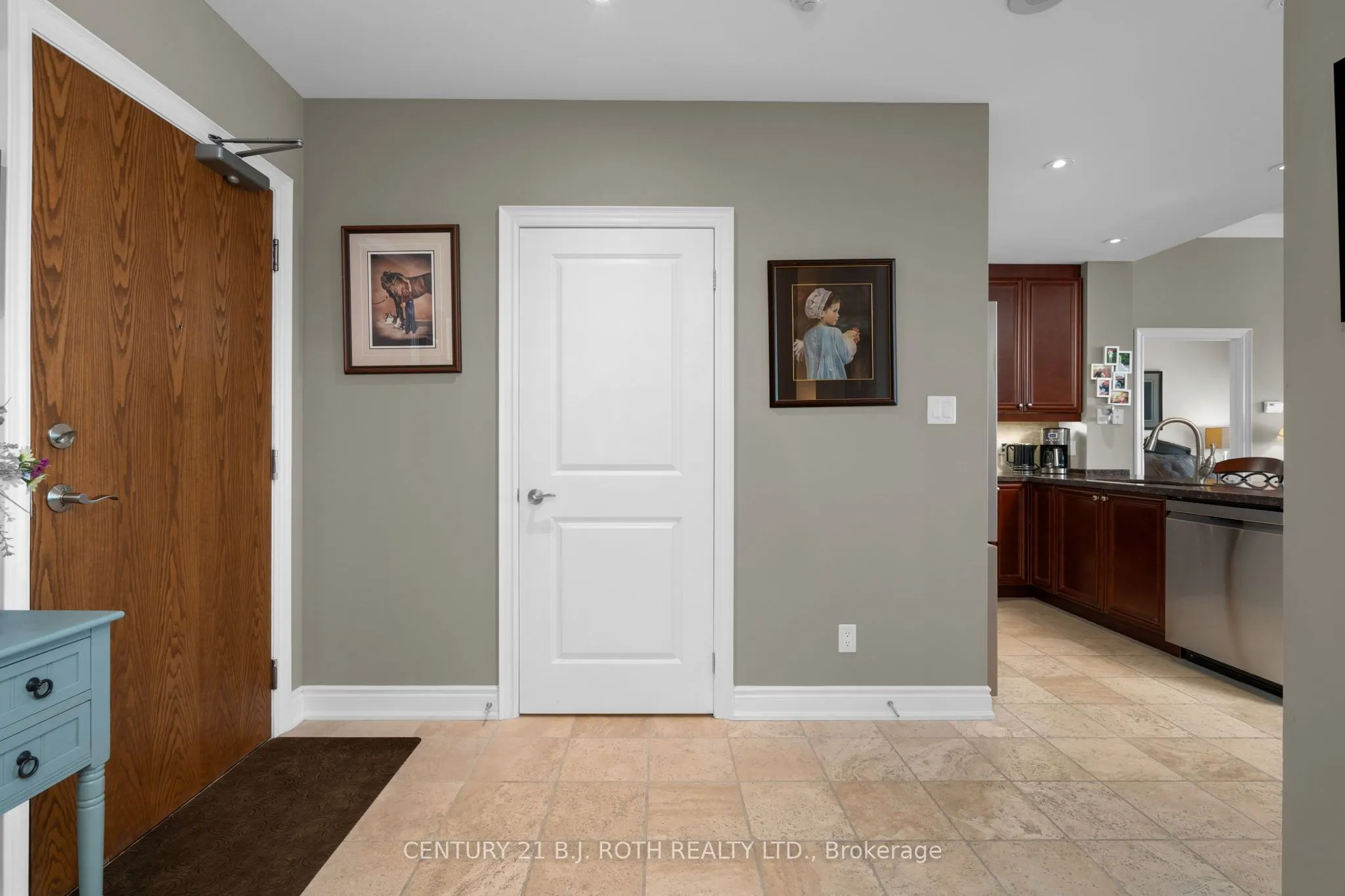 37 Ellen Street, #PH09