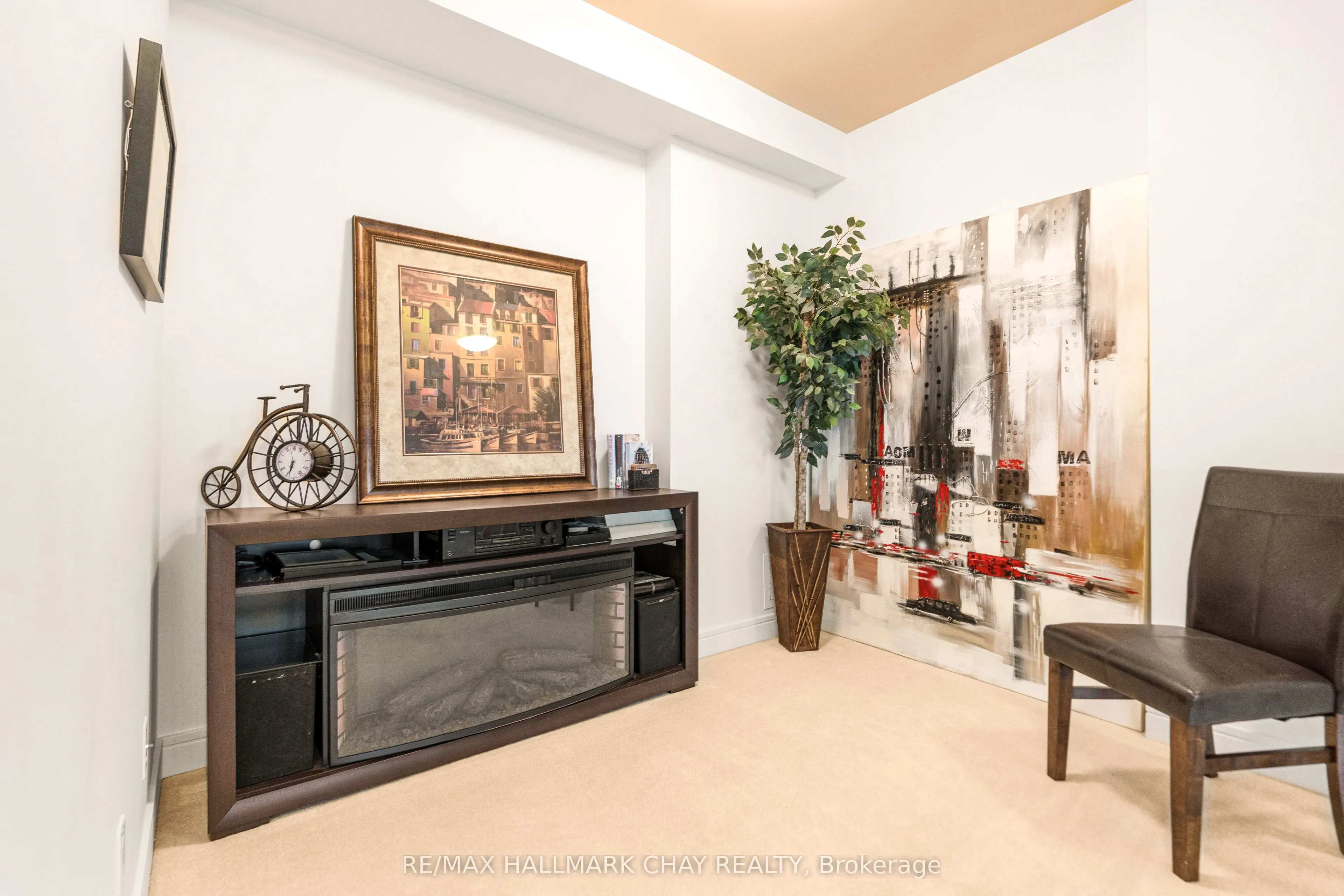 2 Toronto Street, #310