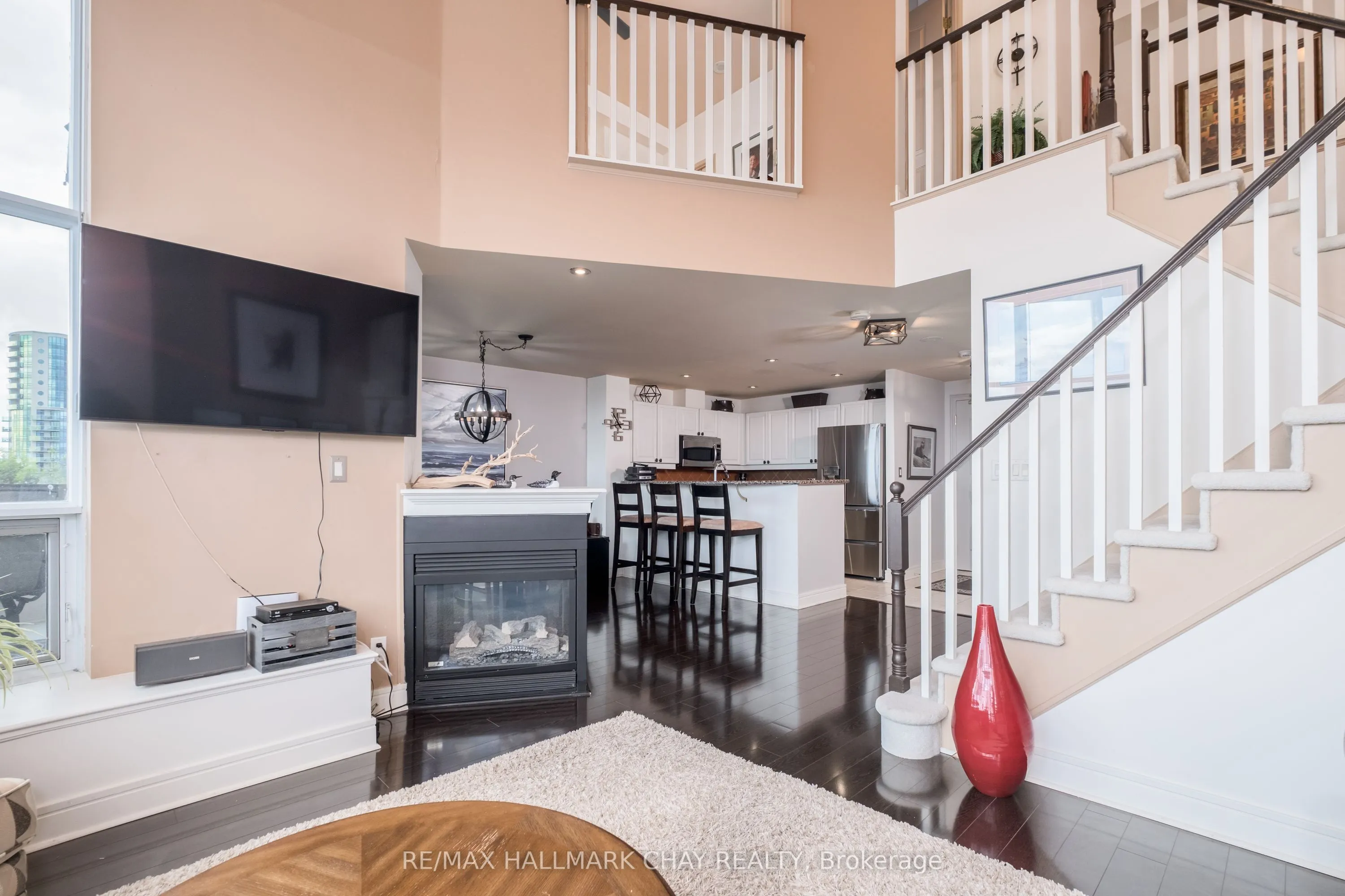 2 Toronto Street, #310