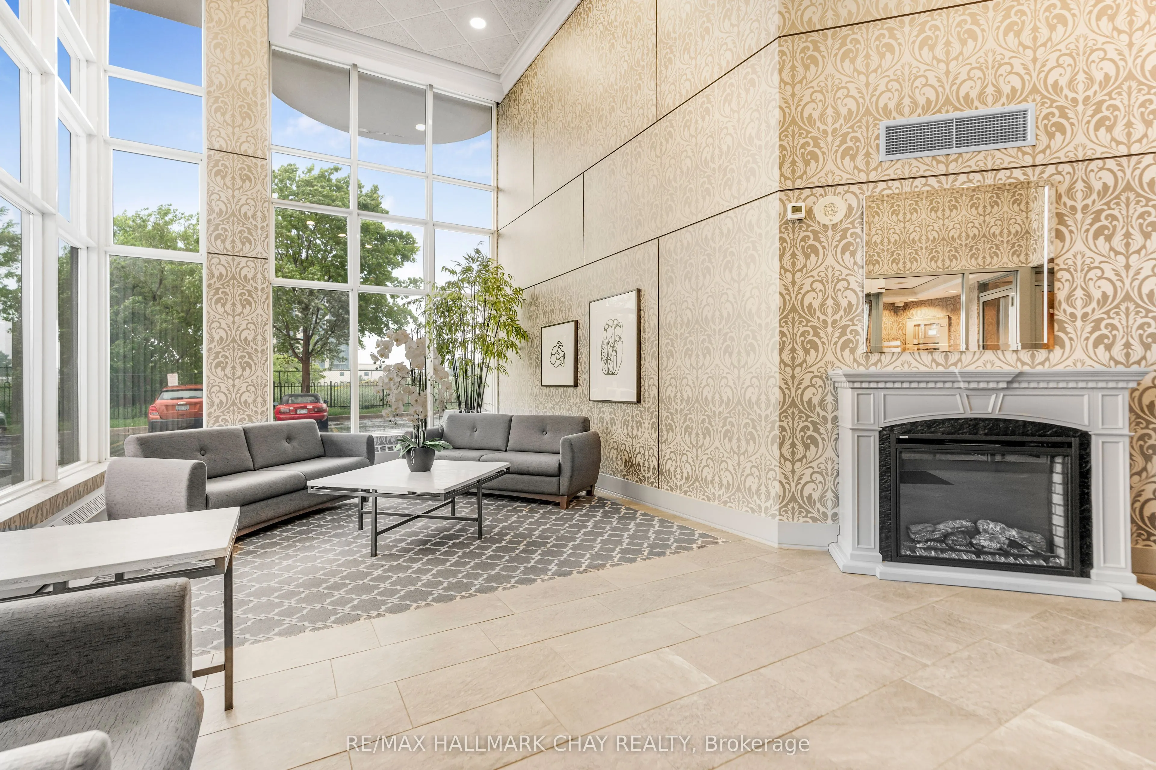 2 Toronto Street, #310