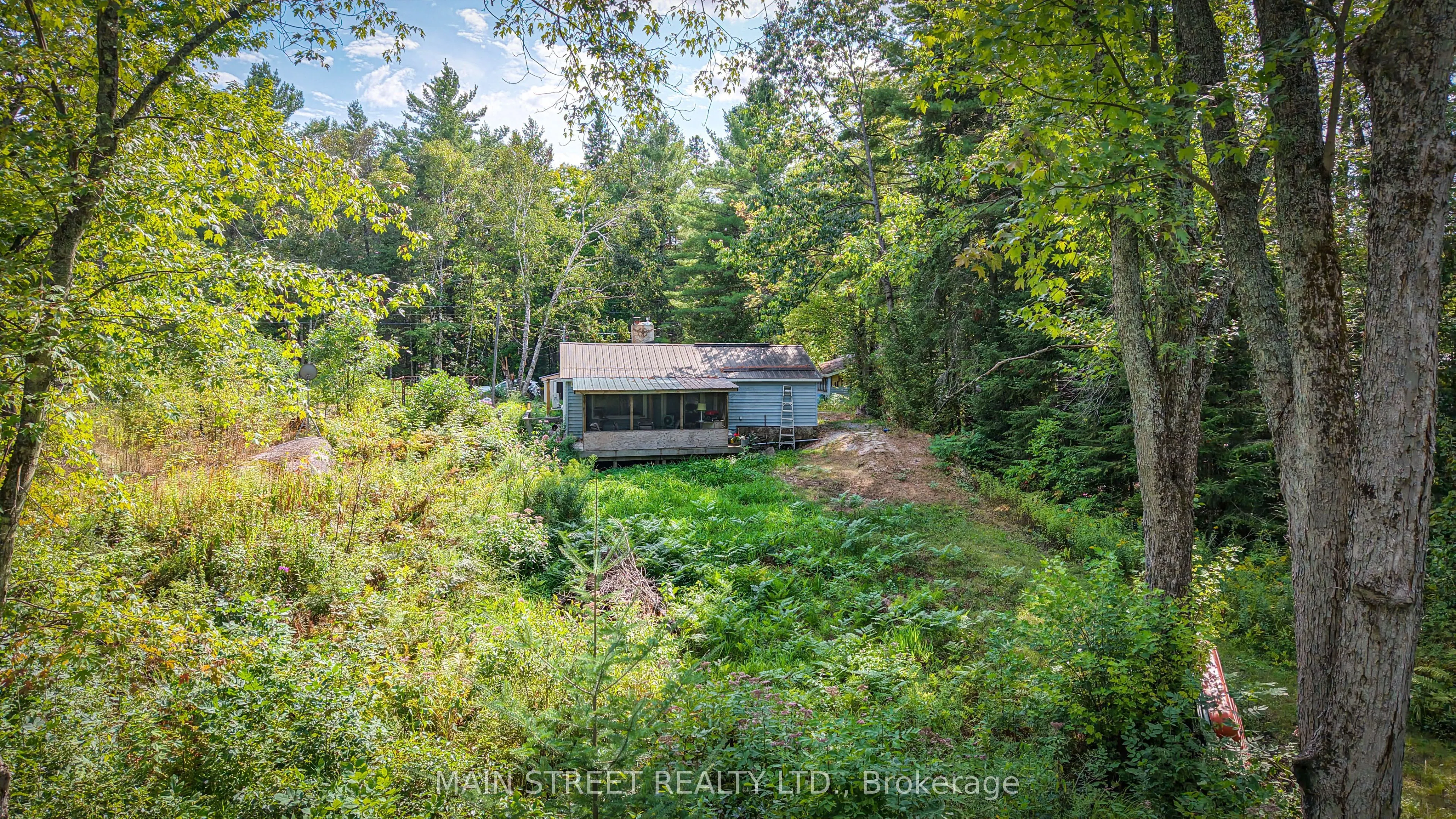 6583 Pioneer Village Lane