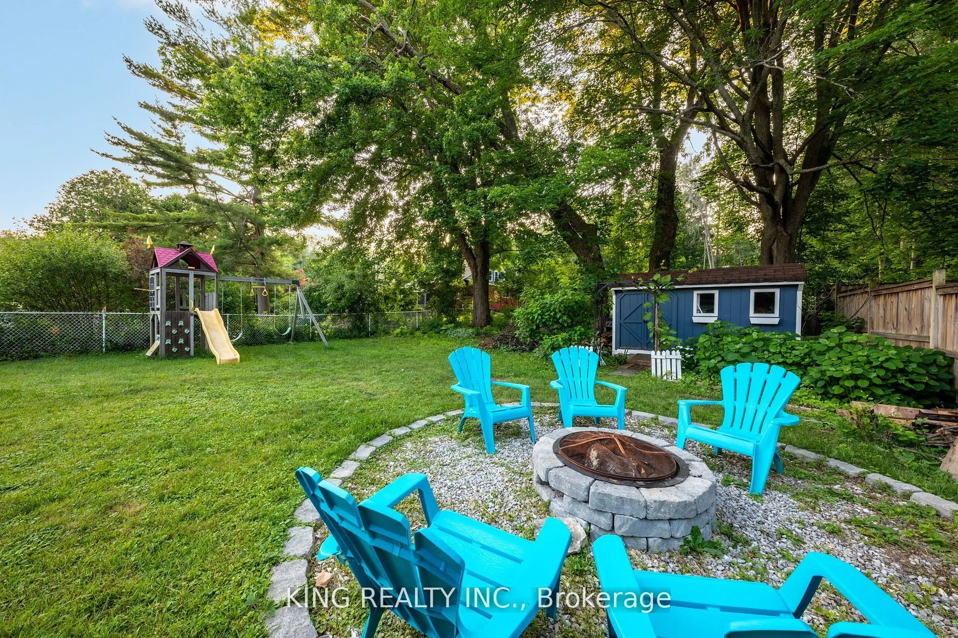 602 CHAMPLAIN Road