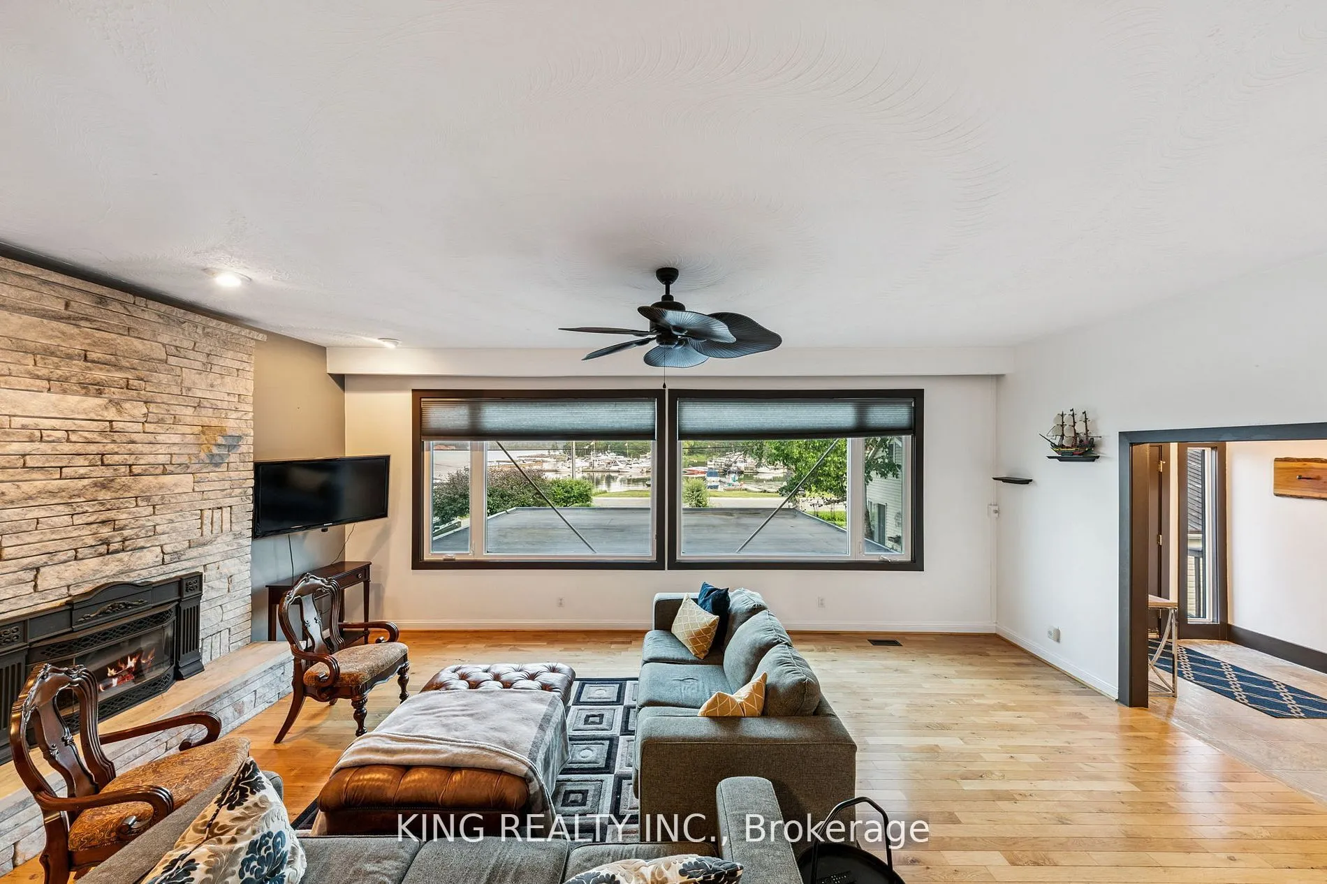 602 CHAMPLAIN Road