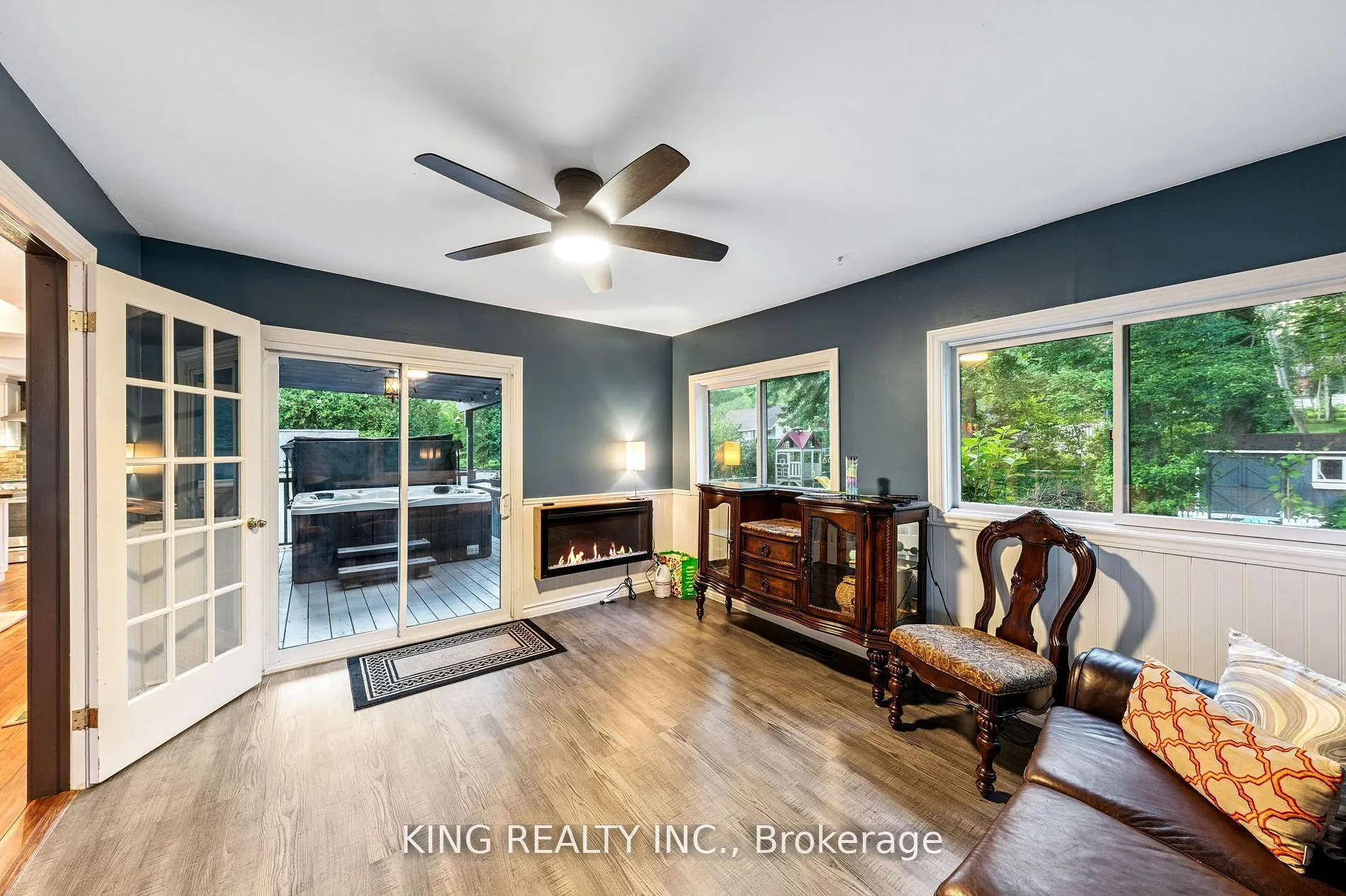 602 CHAMPLAIN Road