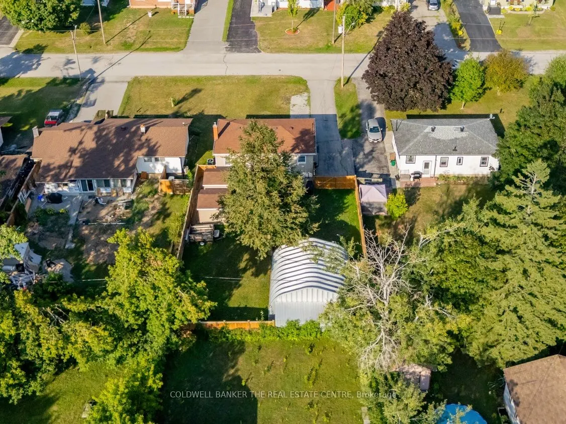 7 LEACH Street