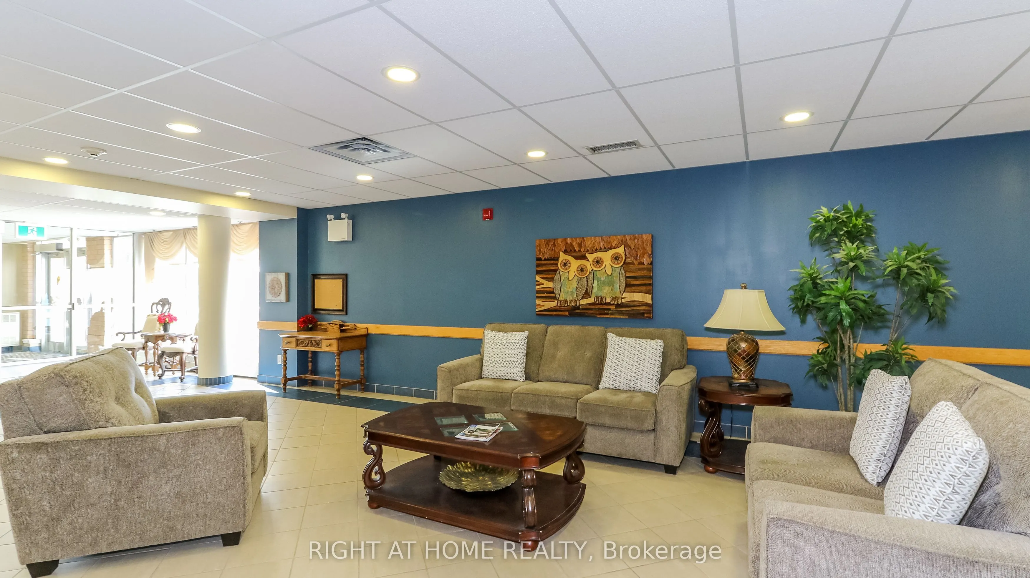 90 Dean Avenue, #205