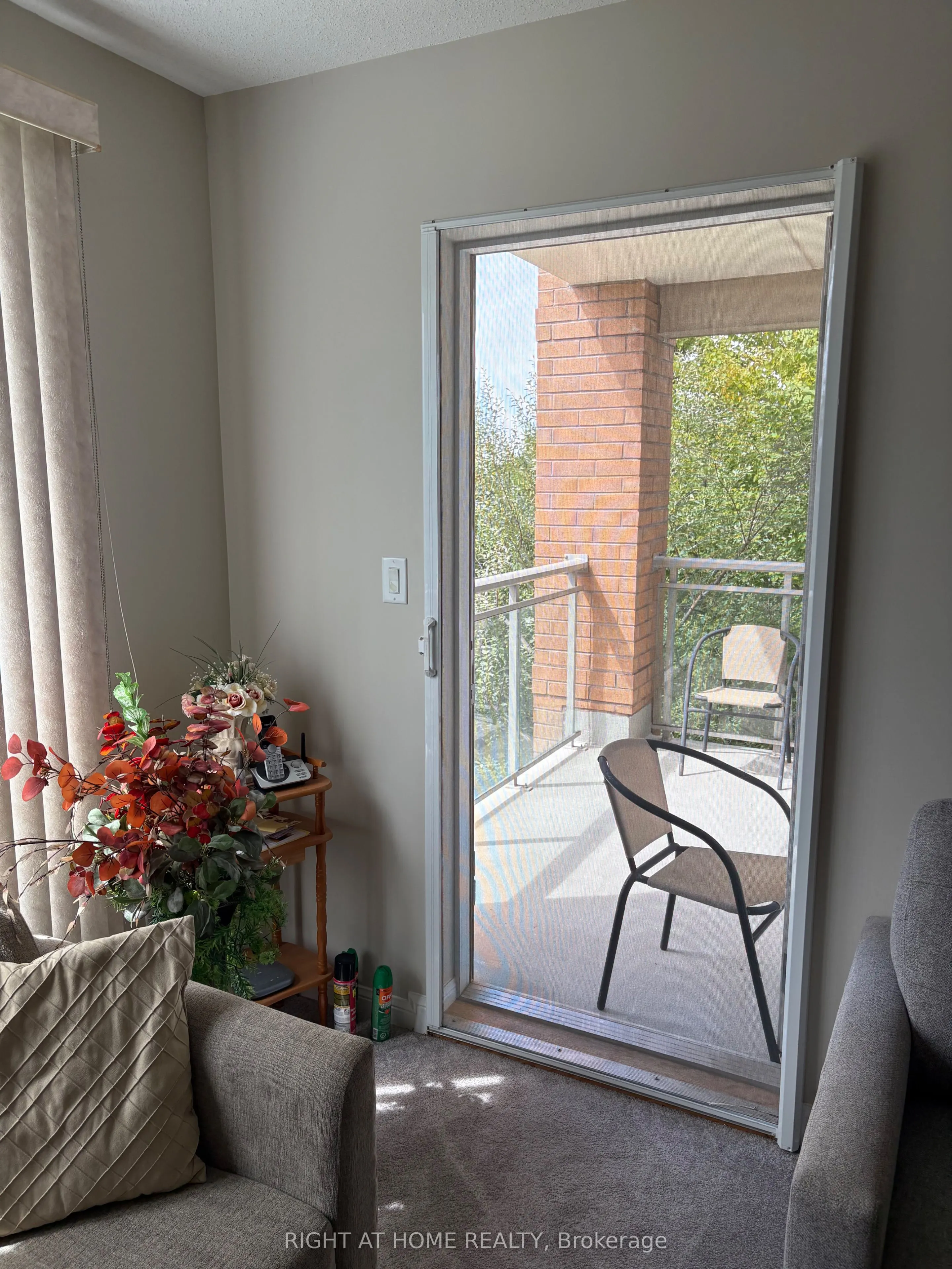 90 Dean Avenue, #205