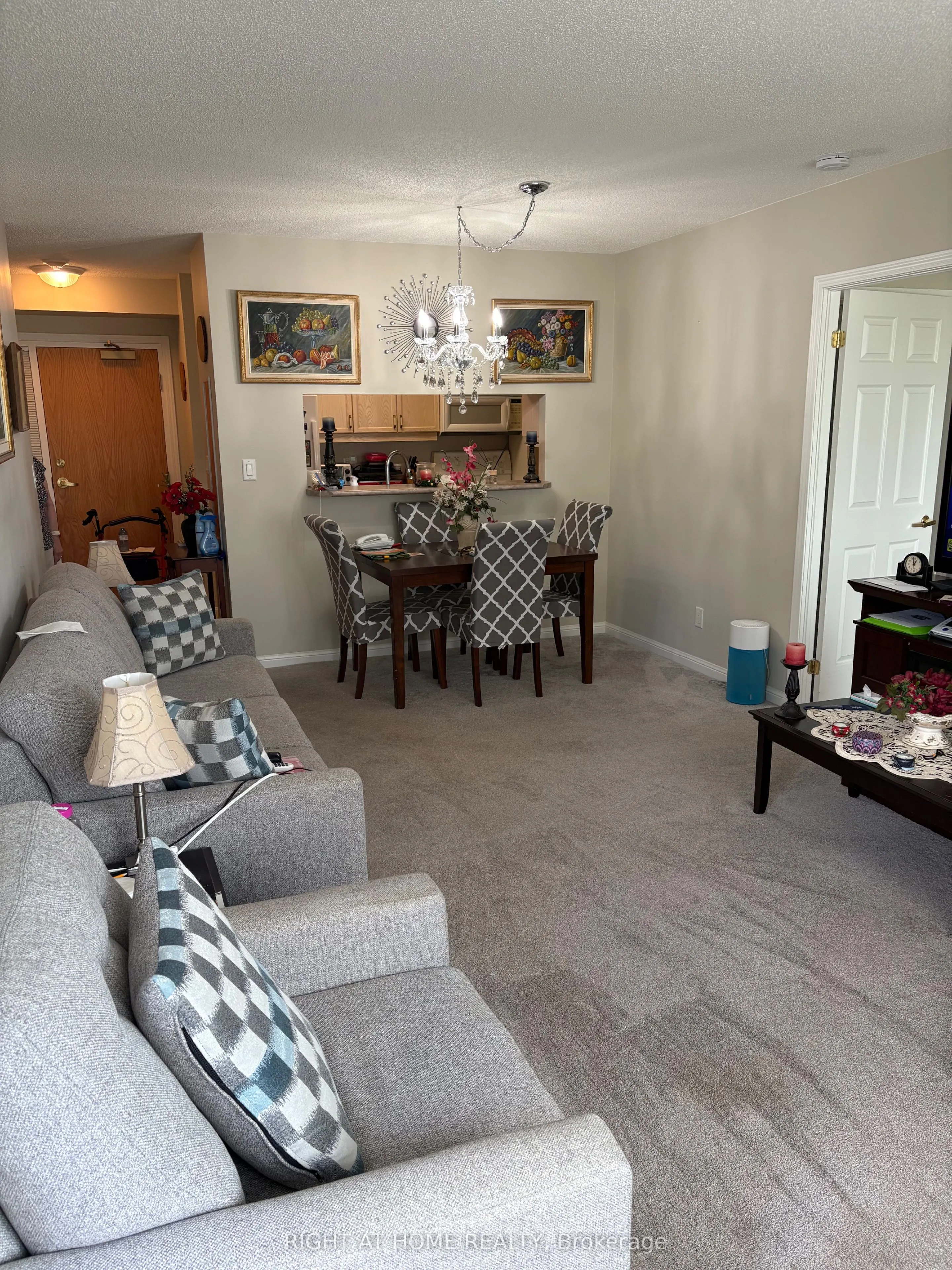 90 Dean Avenue, #205