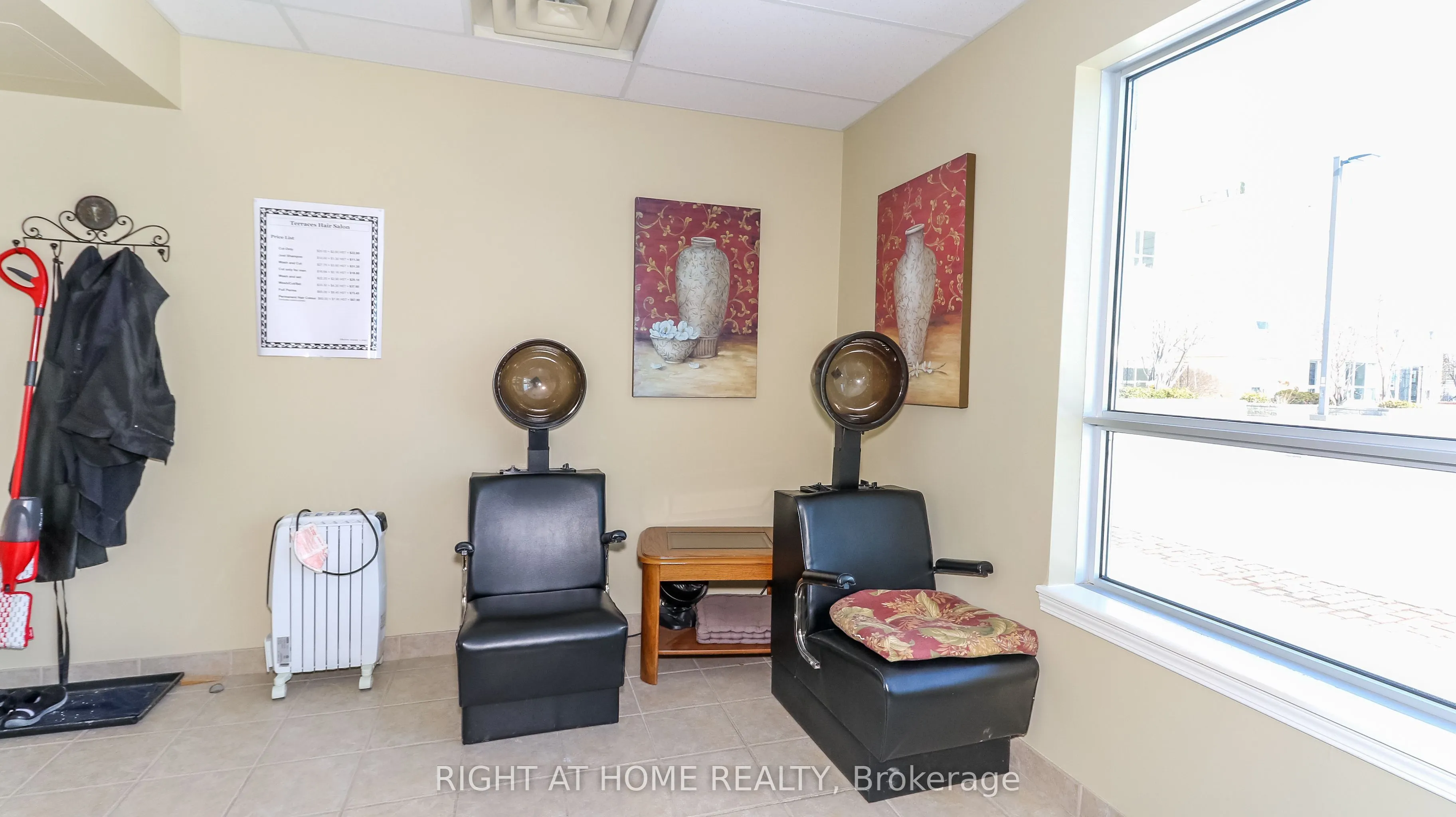 90 Dean Avenue, #205