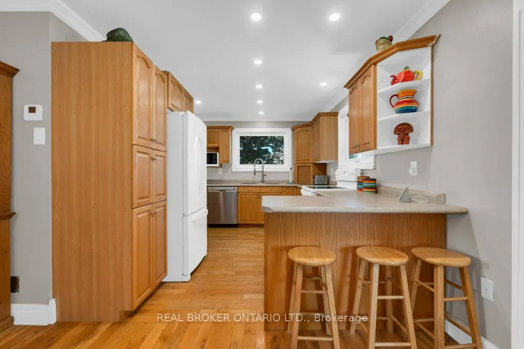 1909 Woods Bay Road