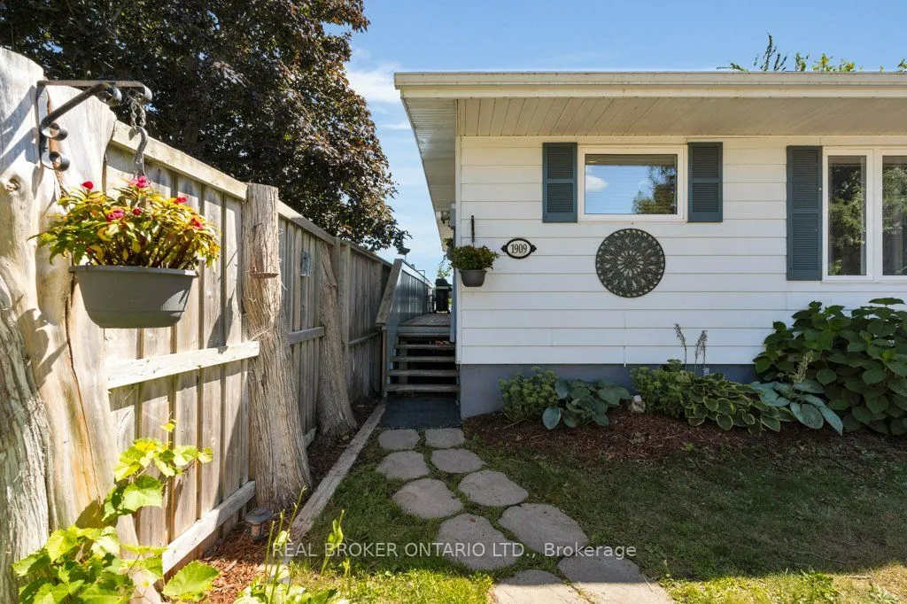 1909 Woods Bay Road