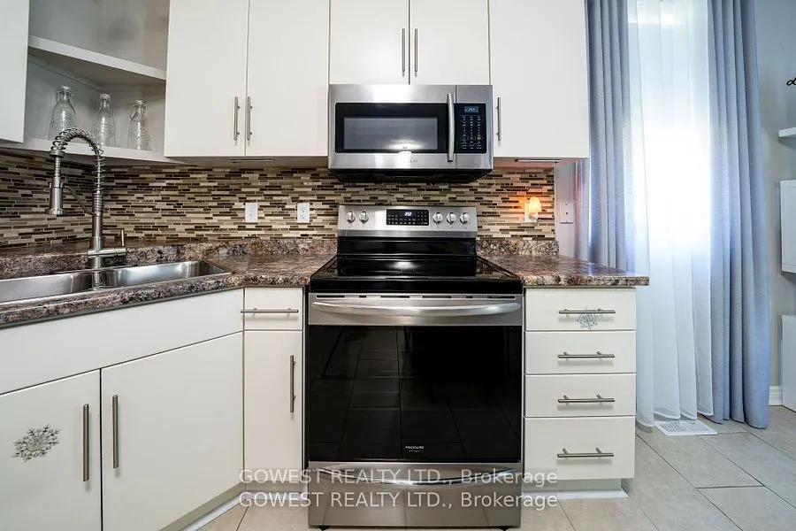 5 55TH Street S