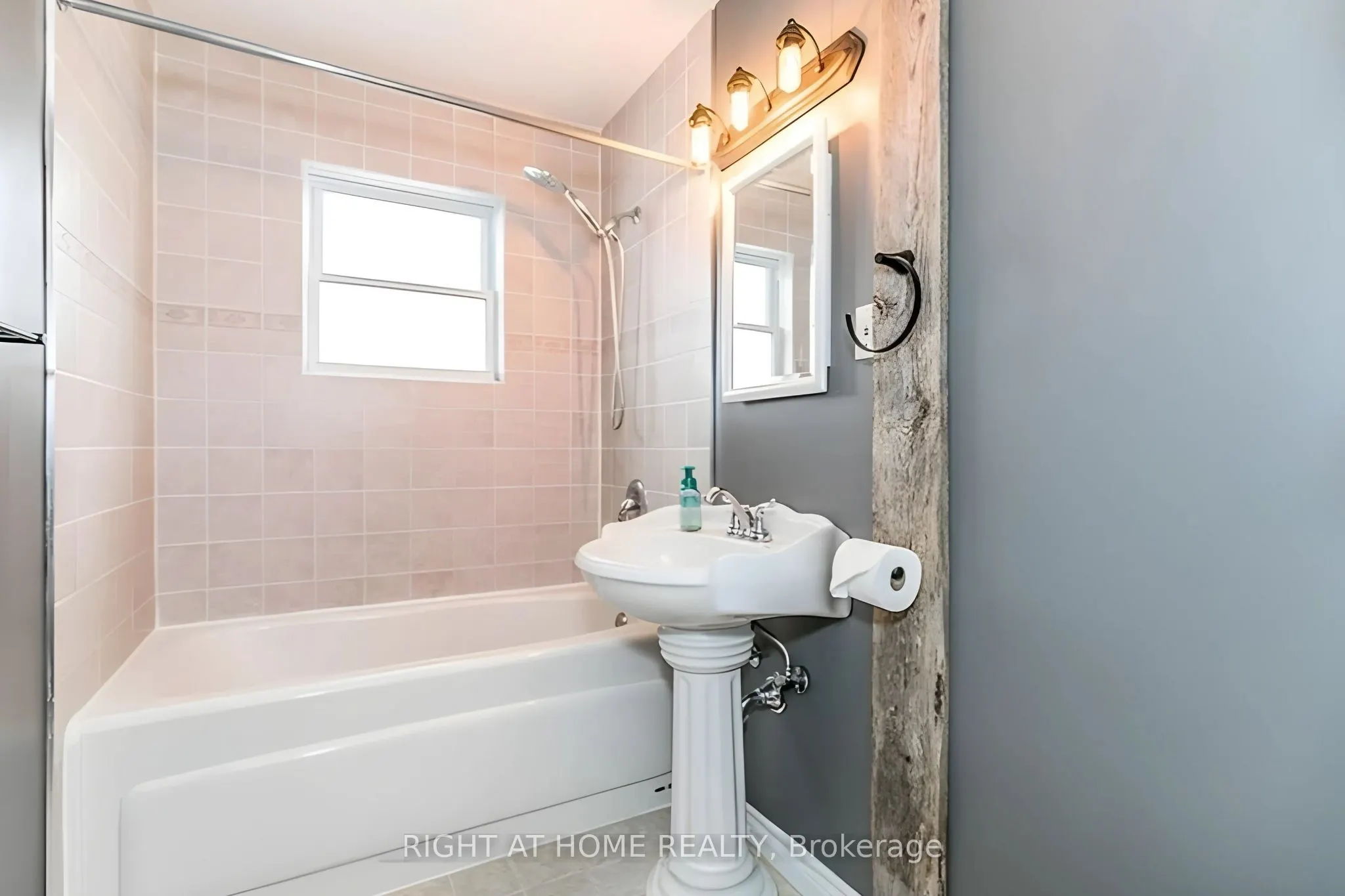 5 Shannon Street, #Upper