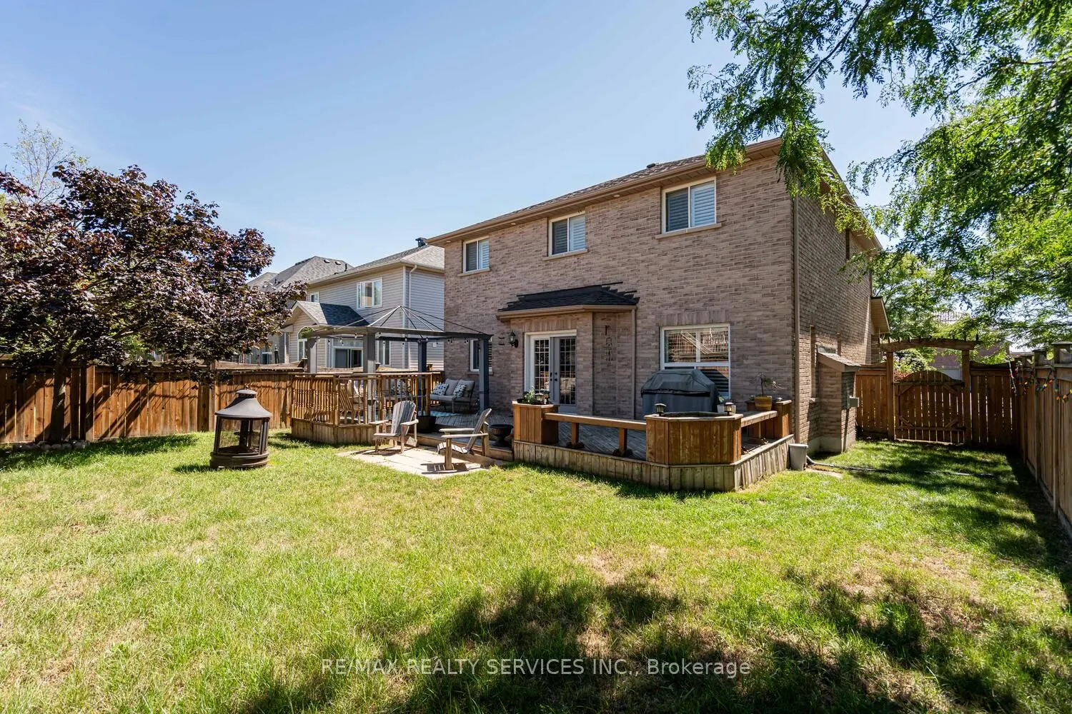 22 Sovereign's Gate