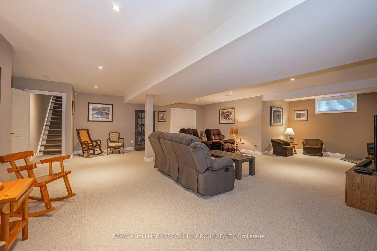126 Mennill Drive