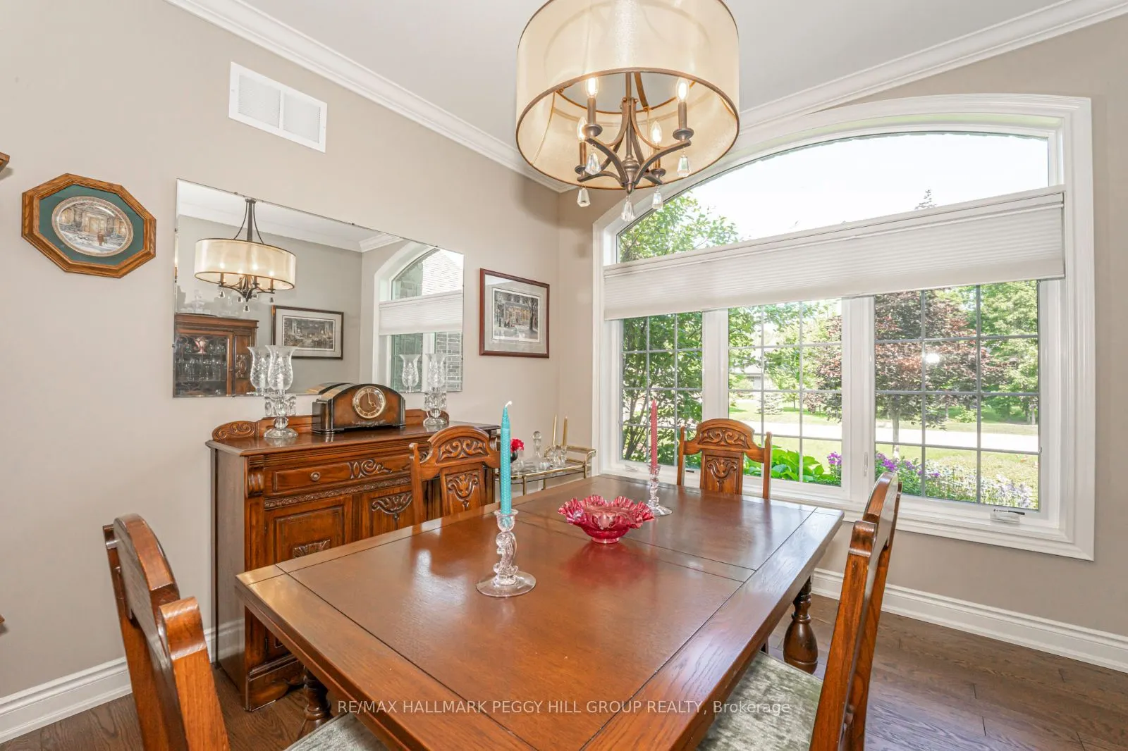 126 Mennill Drive