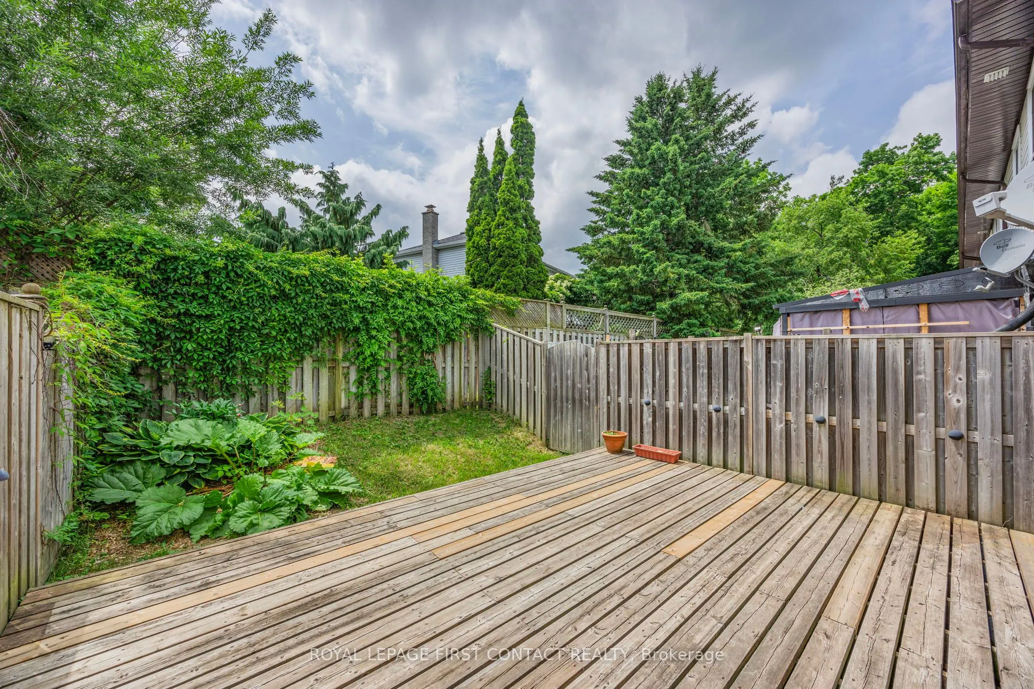 488 Yonge Street, #12