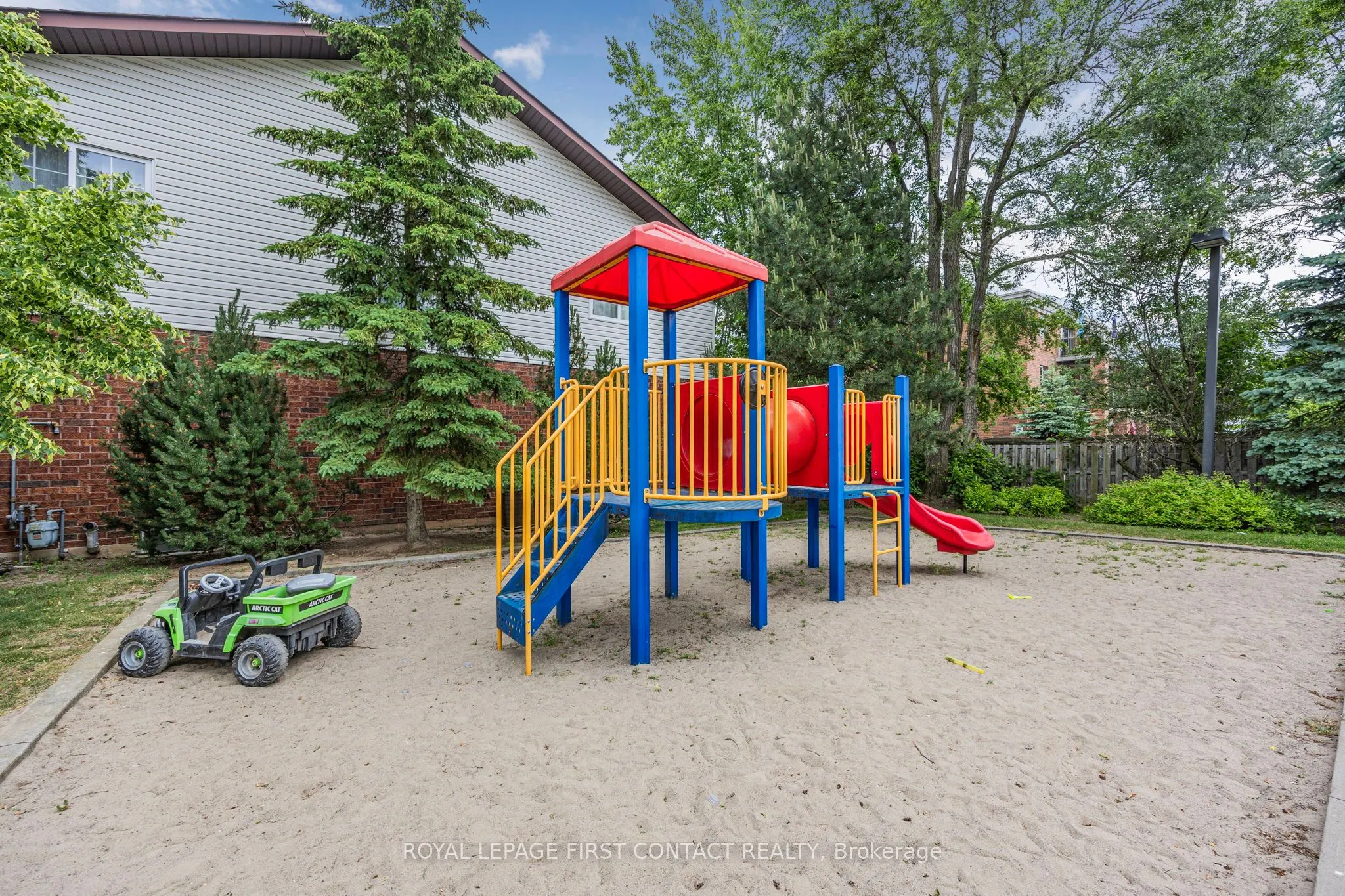 488 Yonge Street, #12