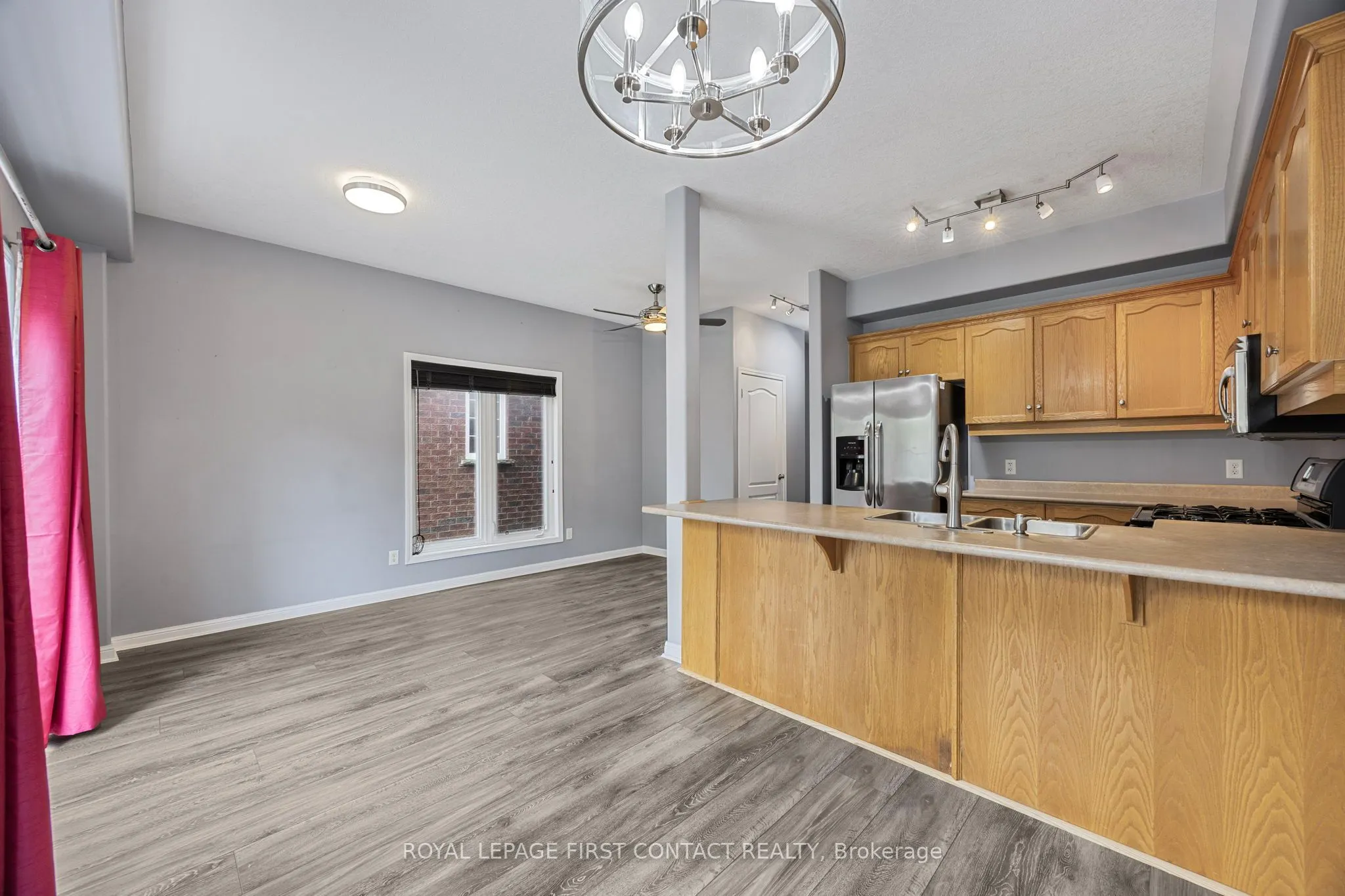 488 Yonge Street, #12
