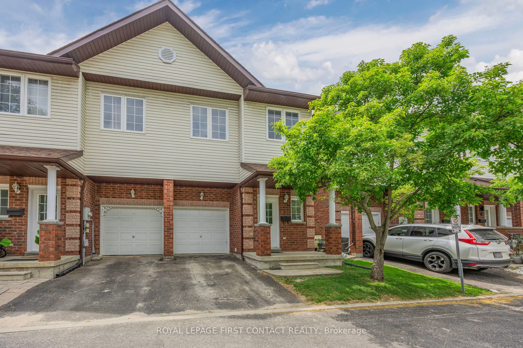 488 Yonge Street, #12