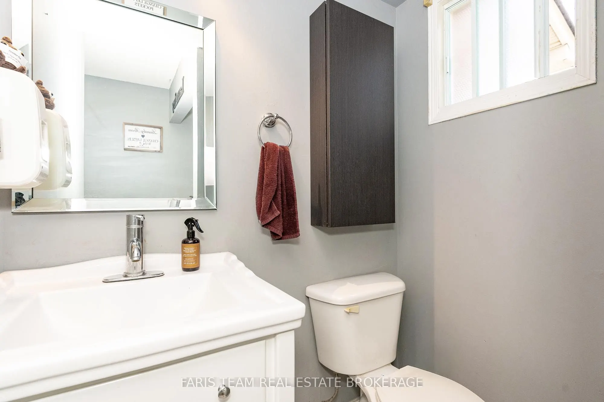 72 Livingstone Street W