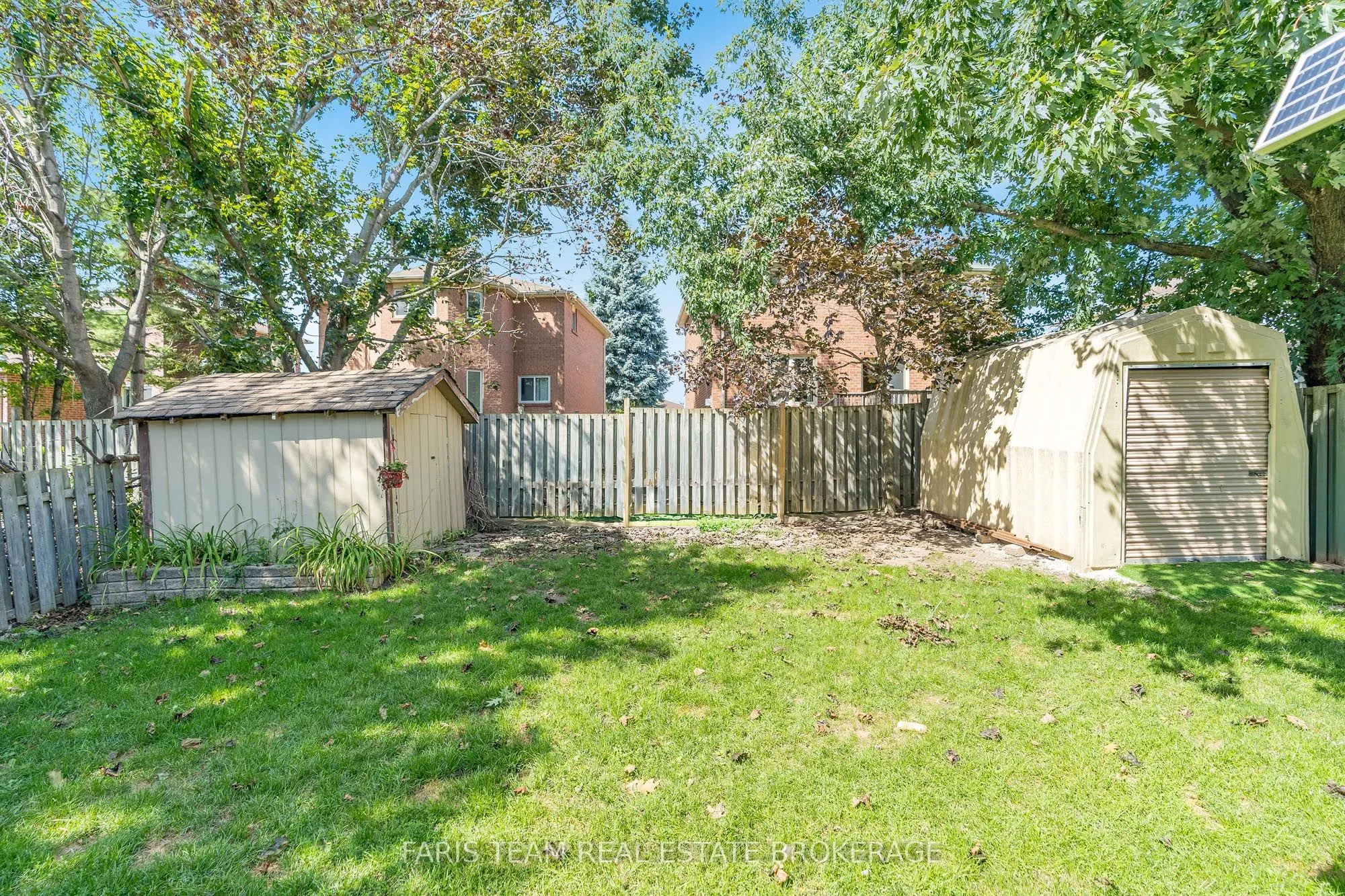 72 Livingstone Street W