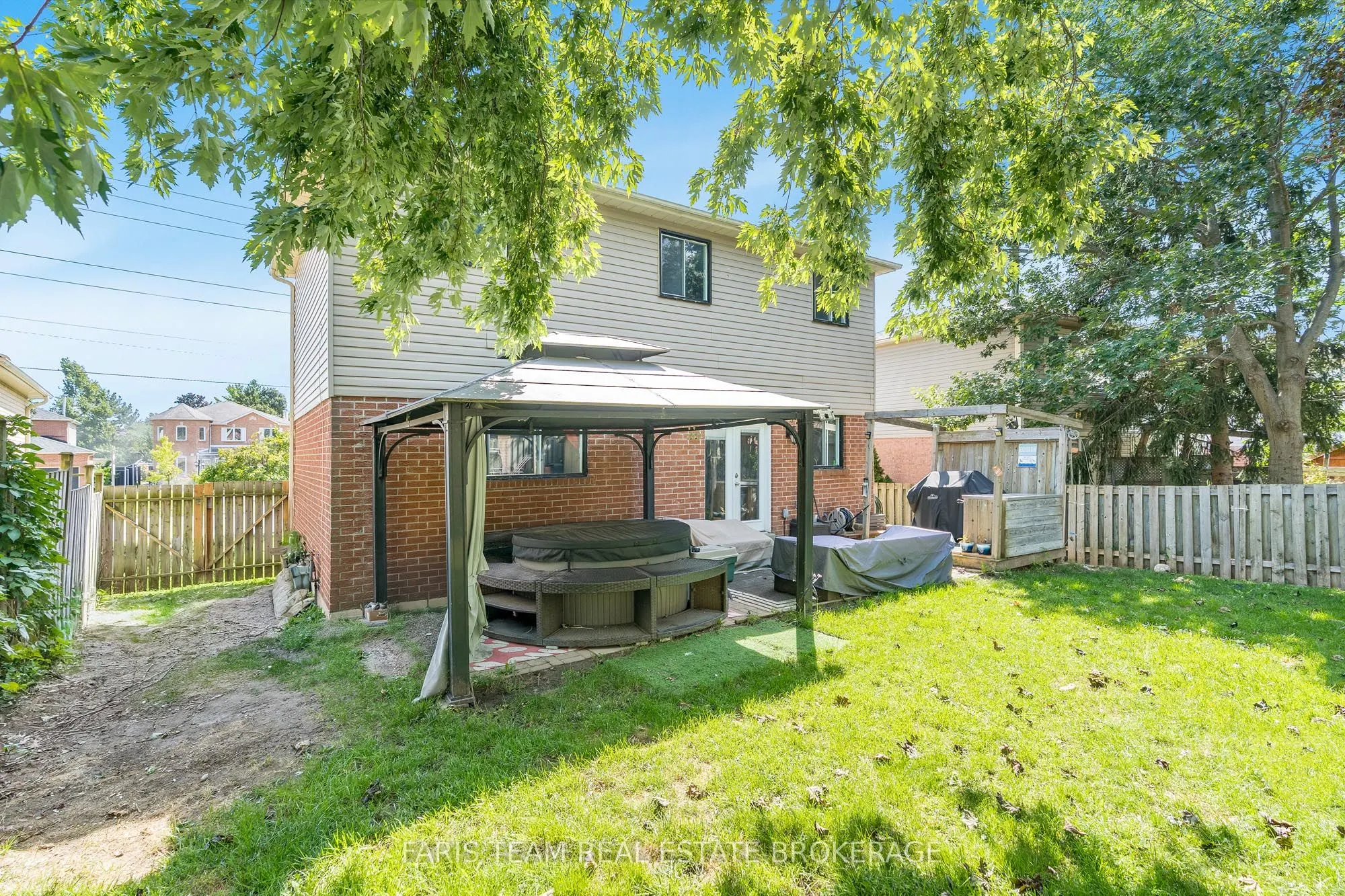 72 Livingstone Street W